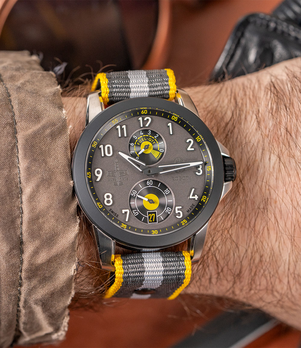 Albatros Manual Wind 8-Day Power Reserve