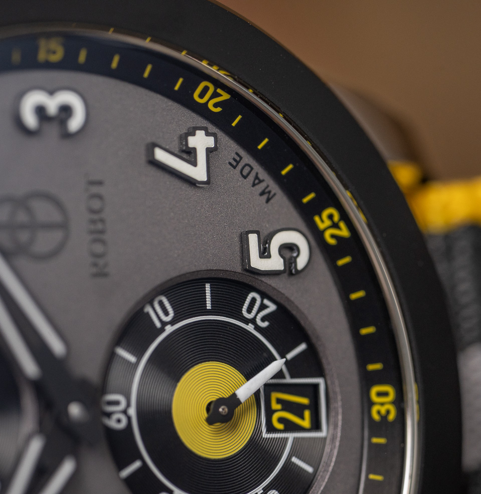 Albatros Manual Wind 8-Day Power Reserve Raised and highly legible numeral on dial