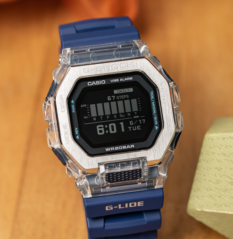 時計 G-SHOCK G-LIDE GBX-100 Amazon.com: G-Shock GBX100-1 Black One Size : Clothing