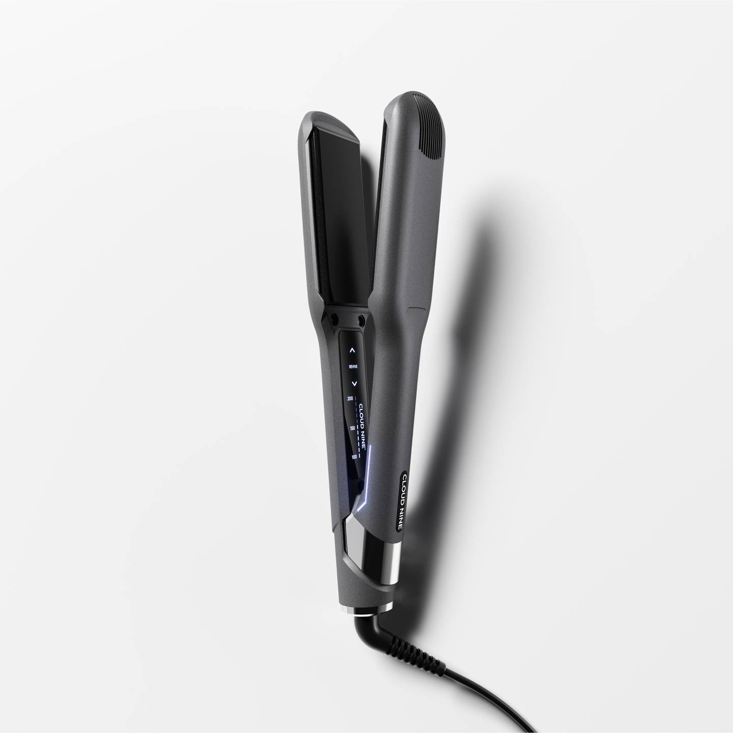 Discover the Wide Iron Hair Straightener Cloud Nine