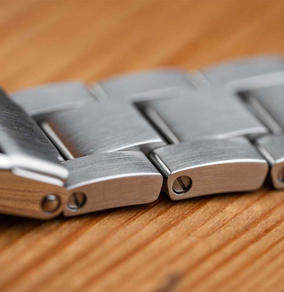 Original Search and Rescue with Date (OSAR-D) Screw in links