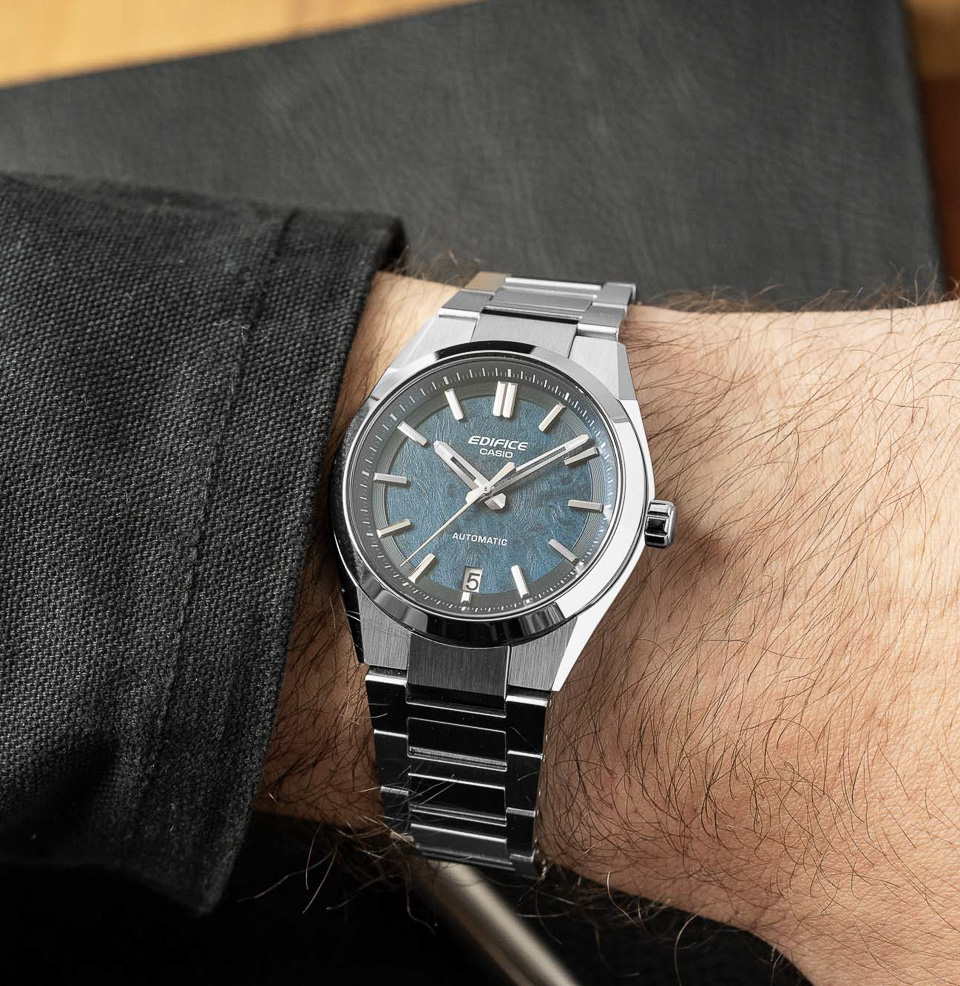 Edifice Automatic EFK-100 Series 39mm Stainless Steel Case