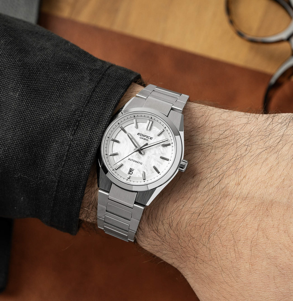 Edifice Automatic EFK-100 Series 39mm Stainless Steel Case