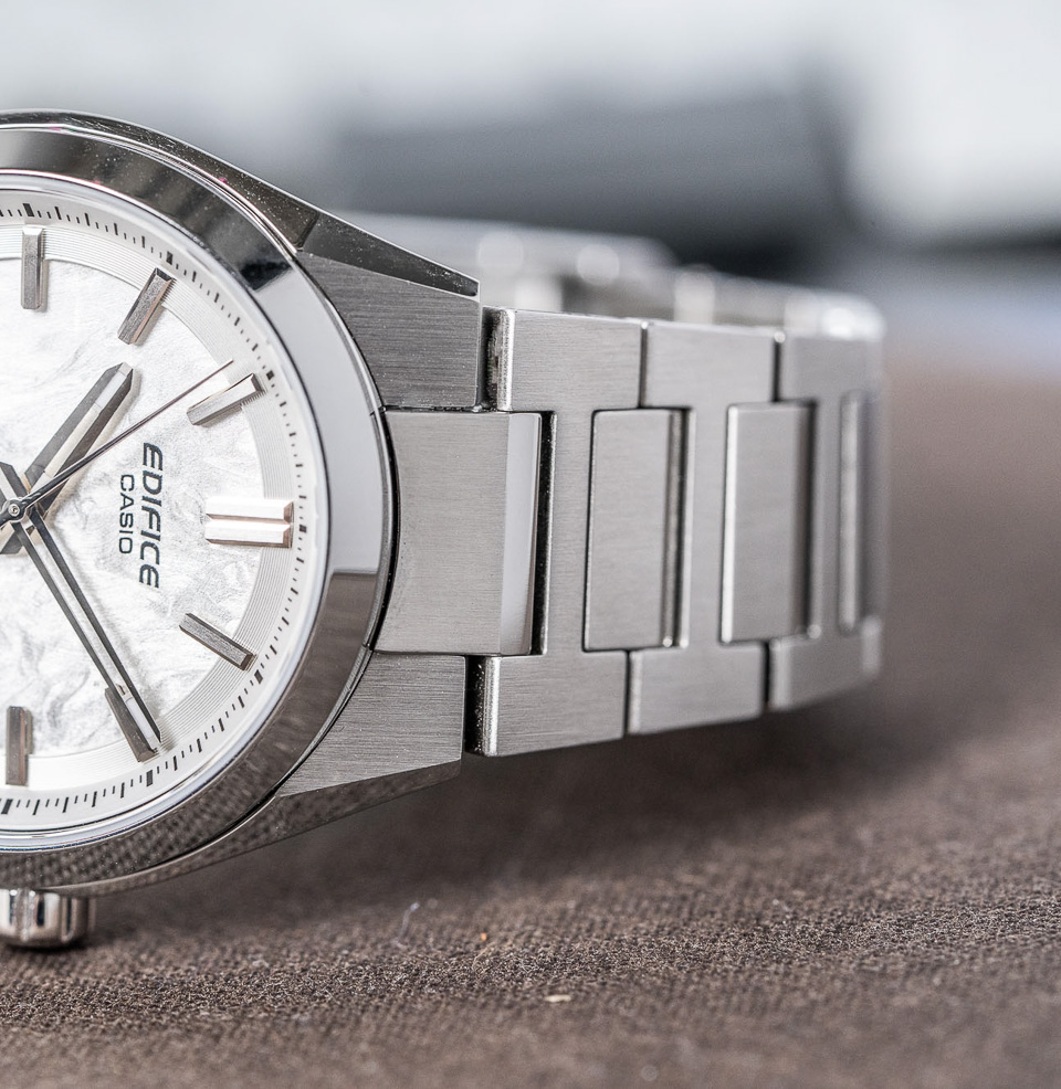 Edifice Automatic EFK-100 Series Integrated design