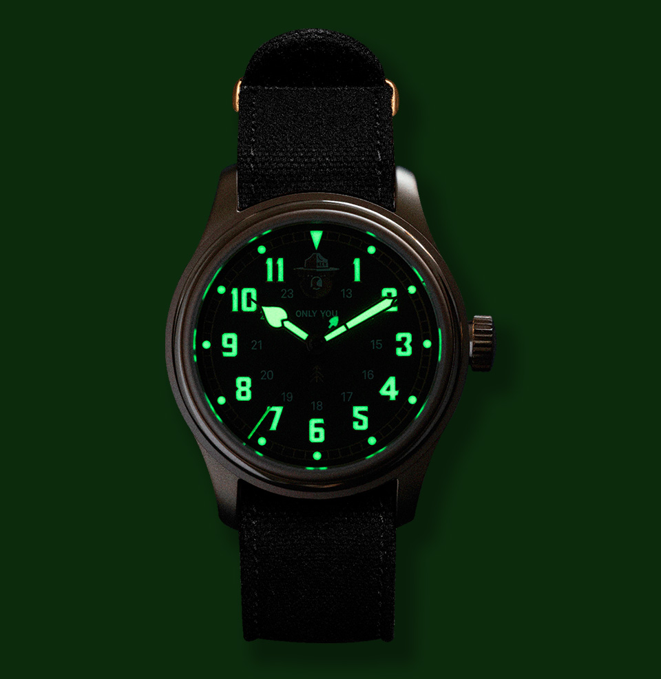 VERO Smokey Bear 80th Edition Forest Green Watch Green Super-LumiNova
