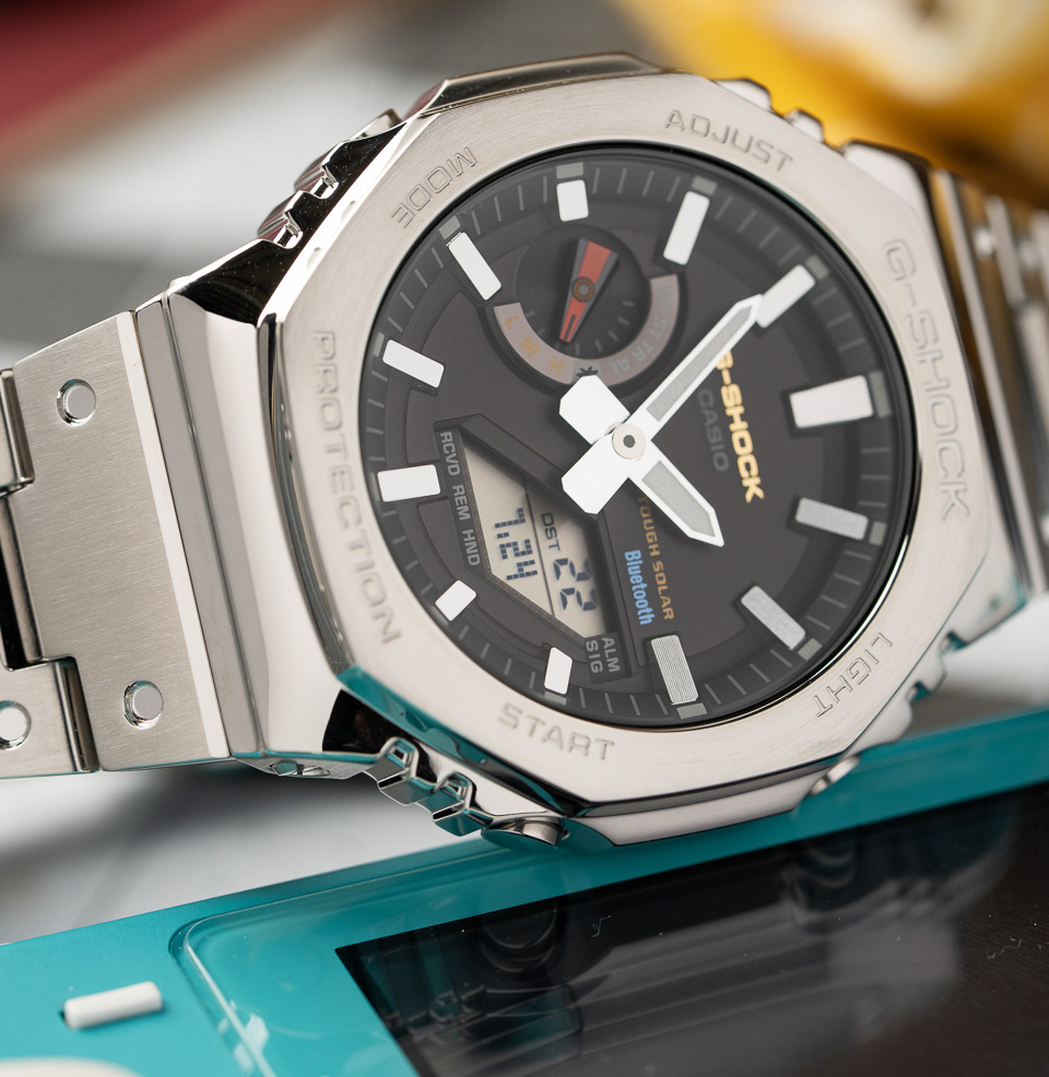 Full Metal “Origin” Series Legible Analog Display