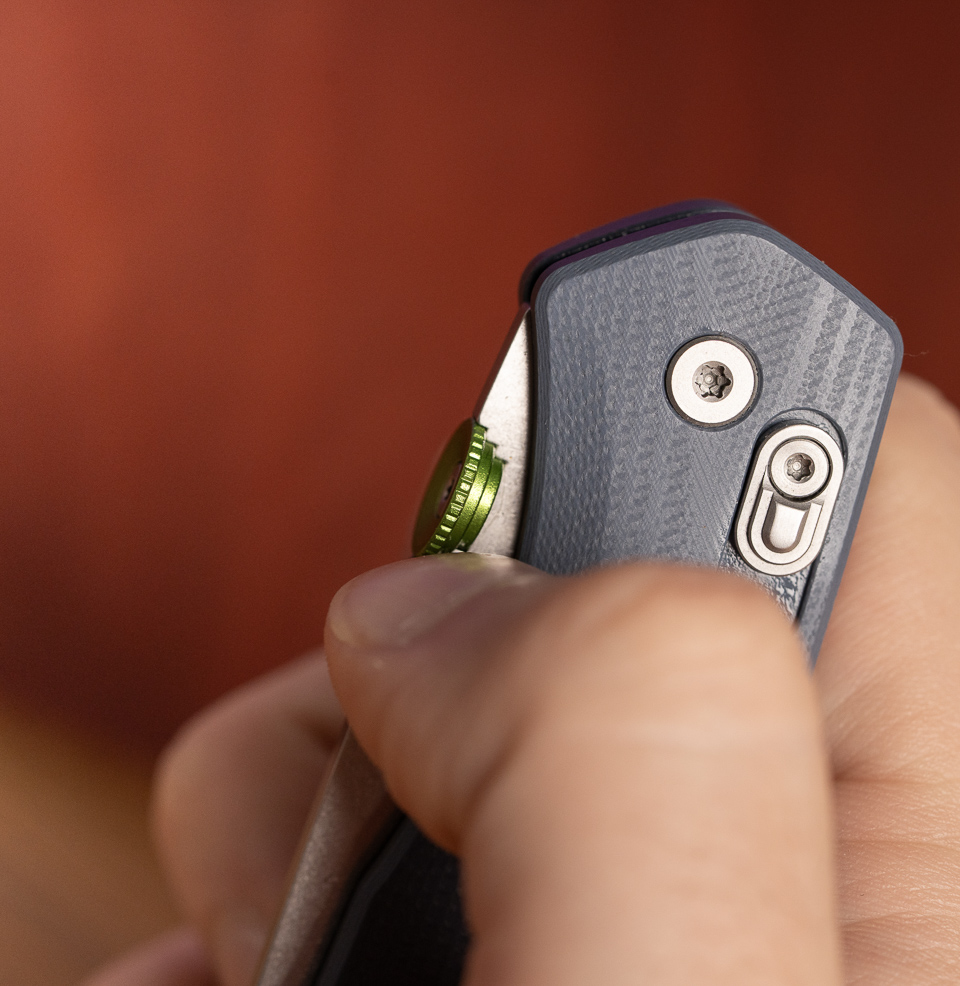 The Carter Thumb Disk Opening