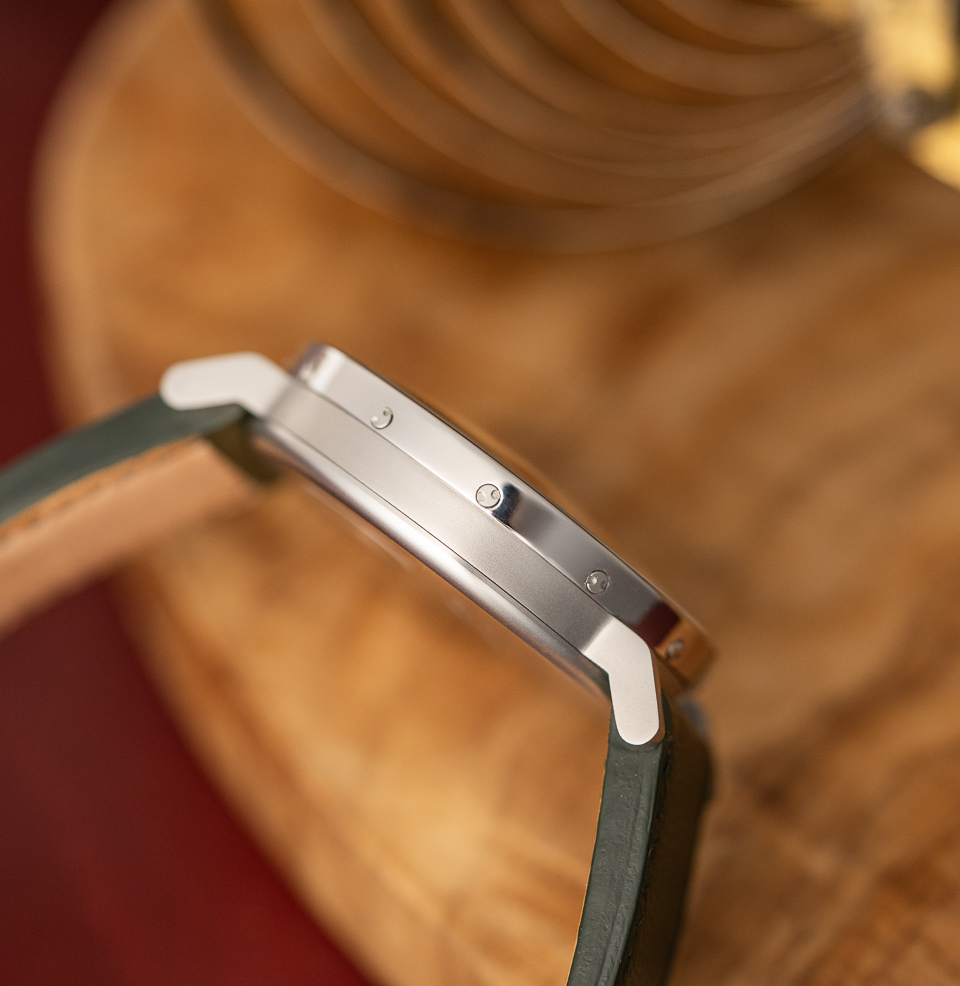 Graphic Sutnar Multiple Finishes