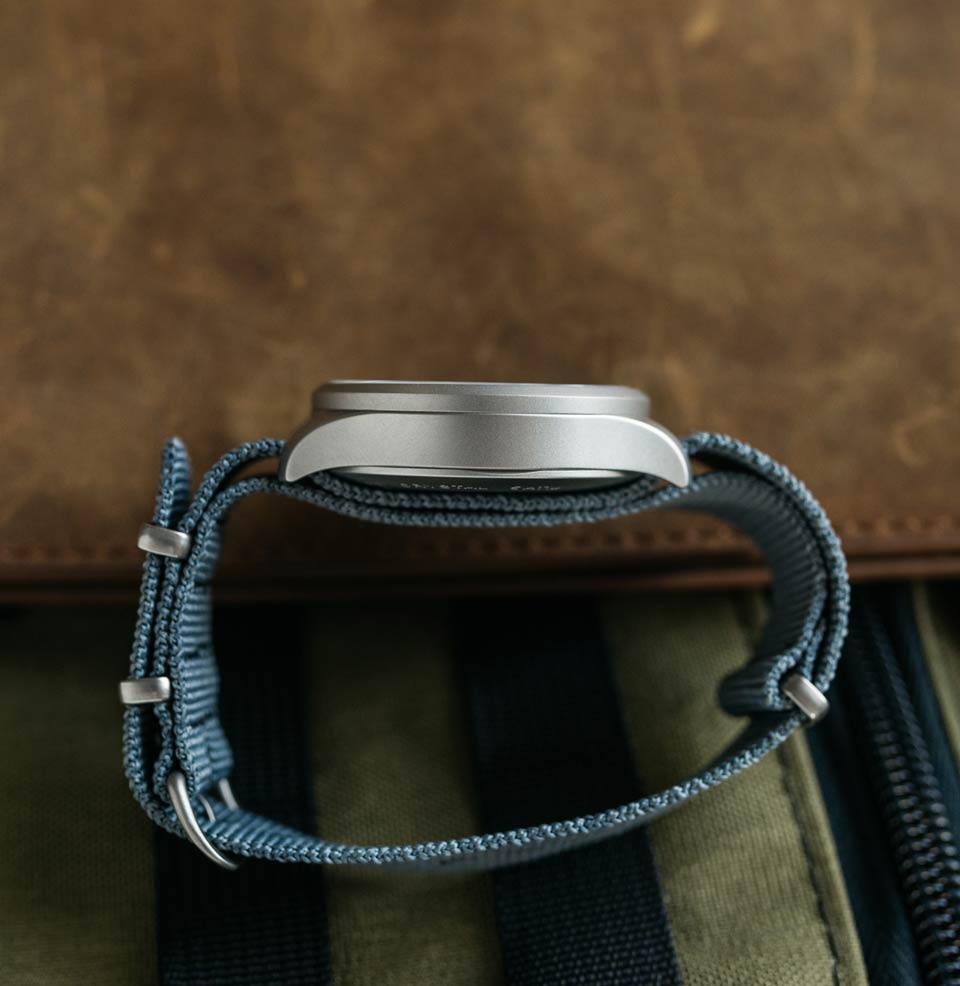 Augsburg Blaue Stunde 39mm Automatic | Blue Dial Matte steel case