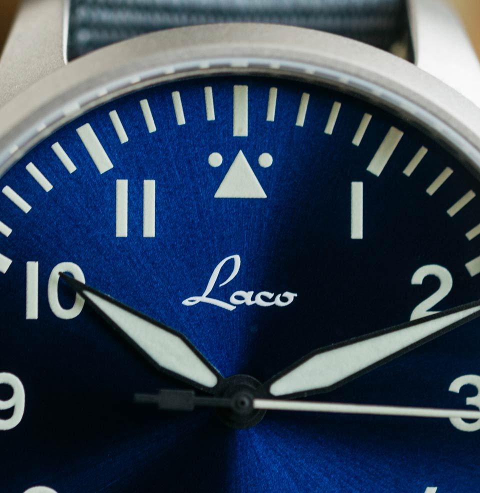 Augsburg Blaue Stunde 39mm Automatic | Blue Dial Roman Sword Hands