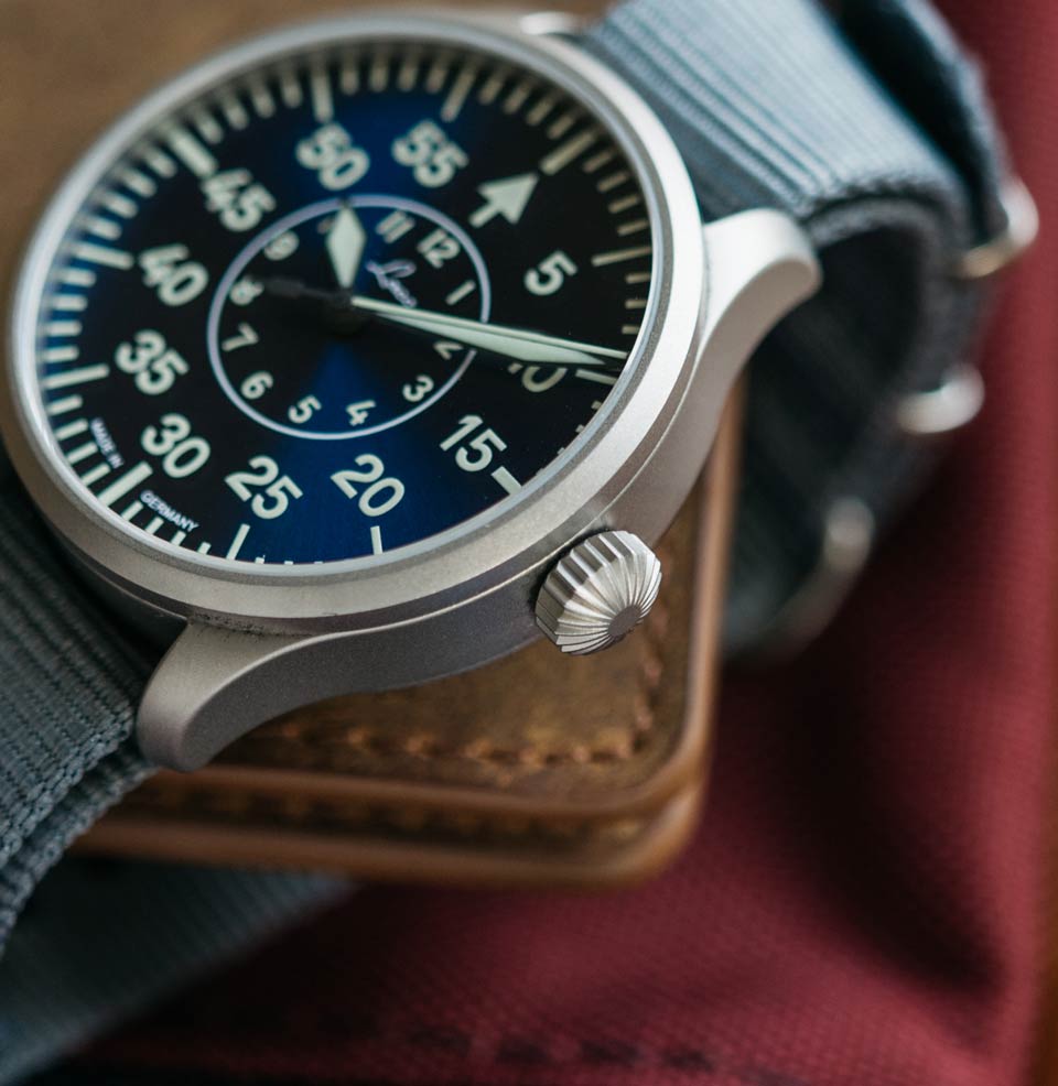 Aachen Blaue Stunde 39mm Automatic | Blue Dial Squat onion crown