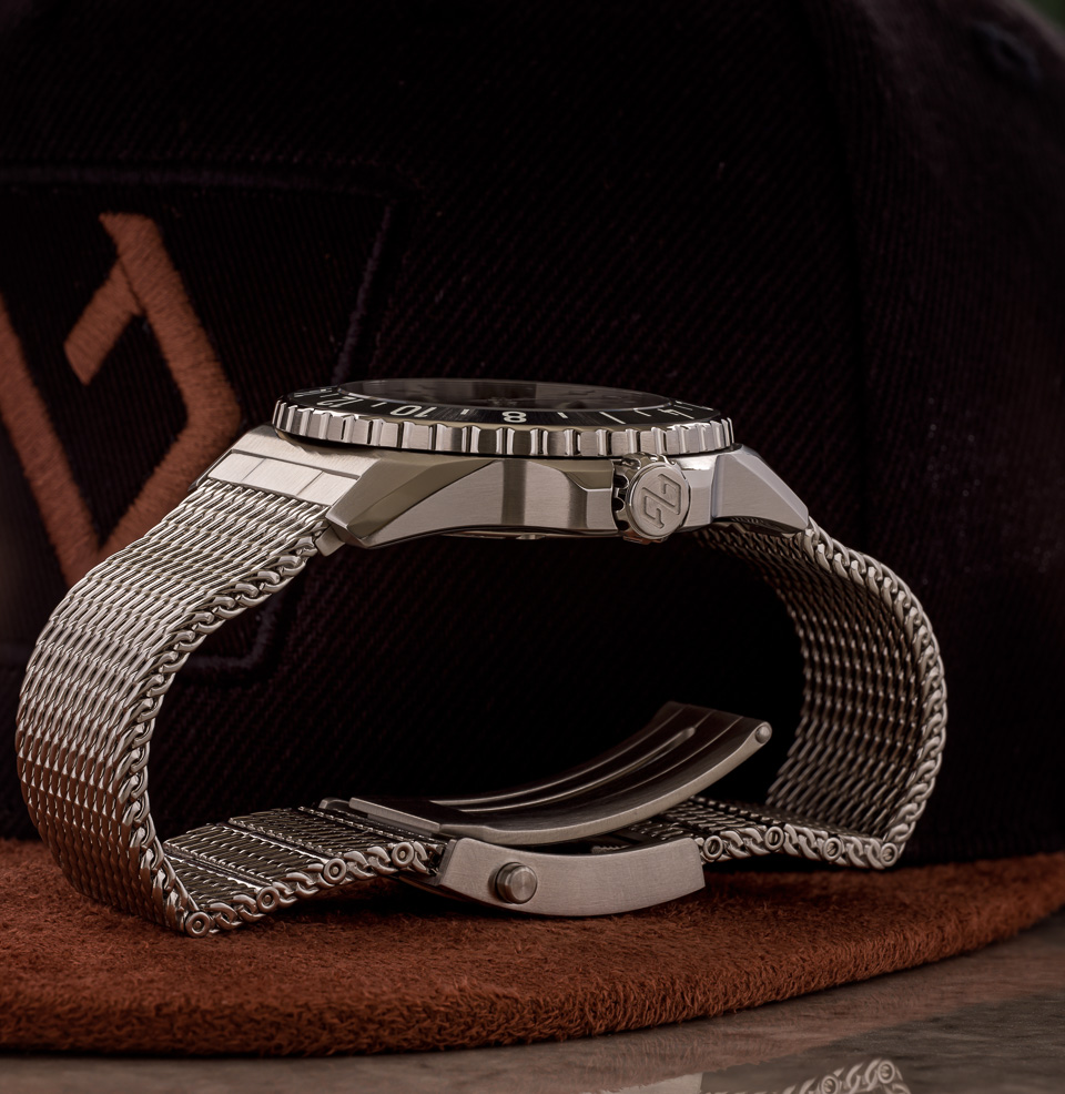 Reef GMT 42 mm Stainless Steel Strap