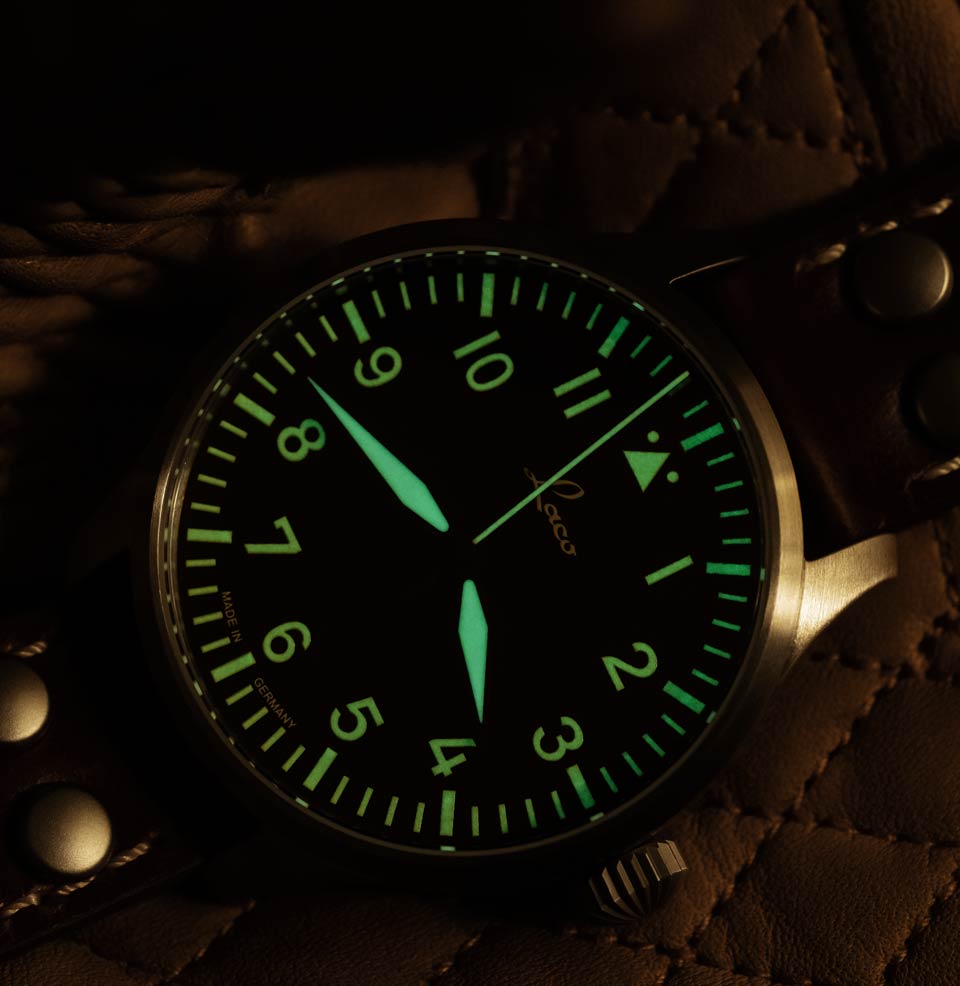 Augsburg 39mm Automatic | Black Dial Lume on dial and hands