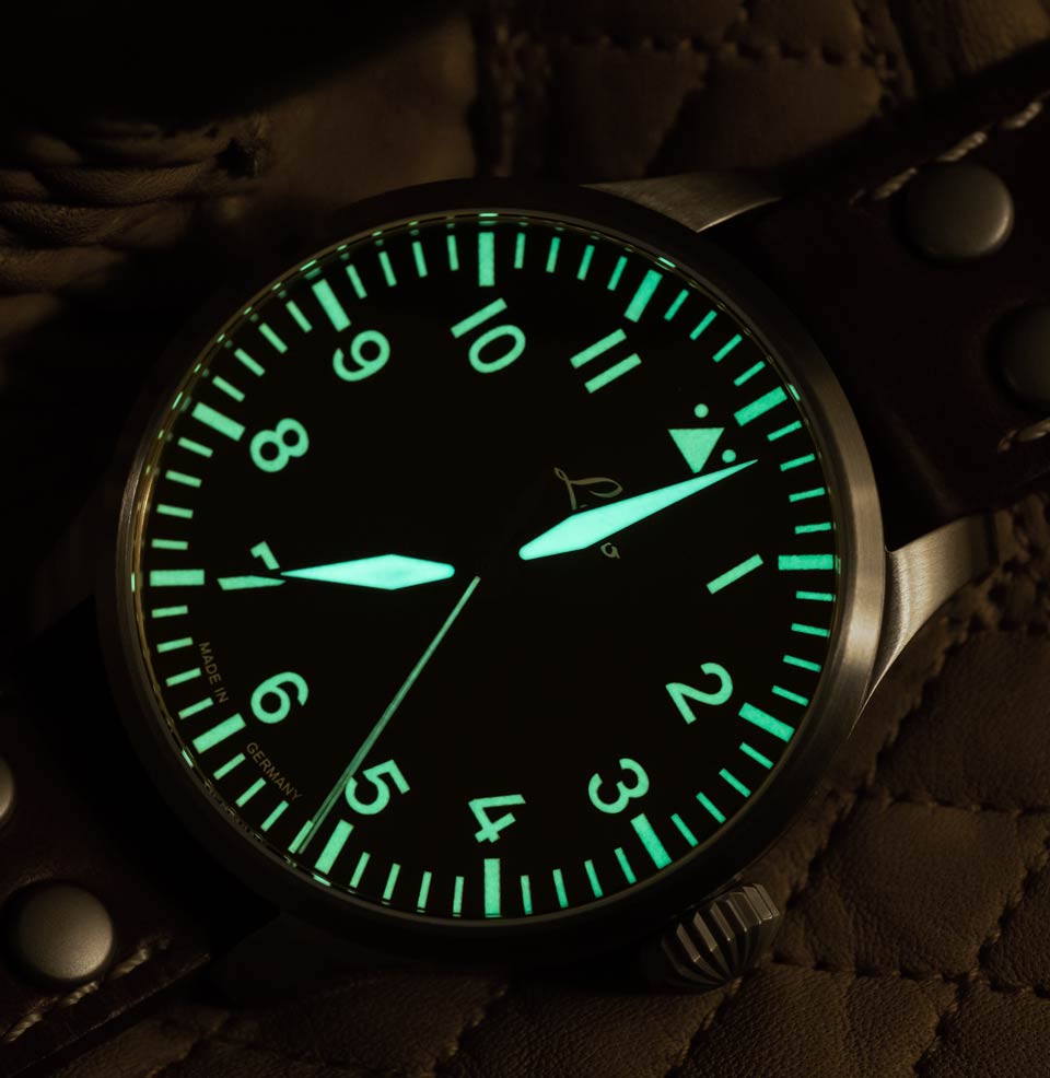 Augsburg 42mm Automatic | Black Dial Lume on dial and hands