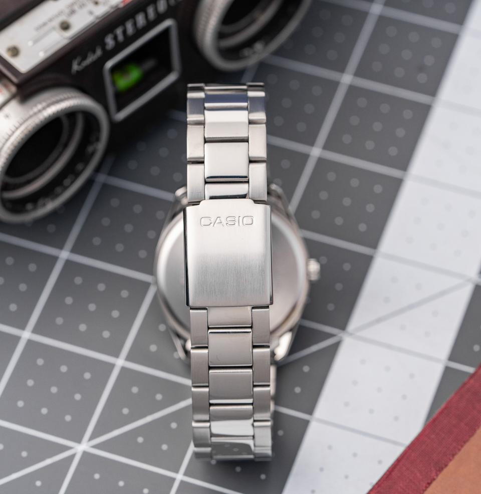 MTP‑1302D‑Series Signed clasp