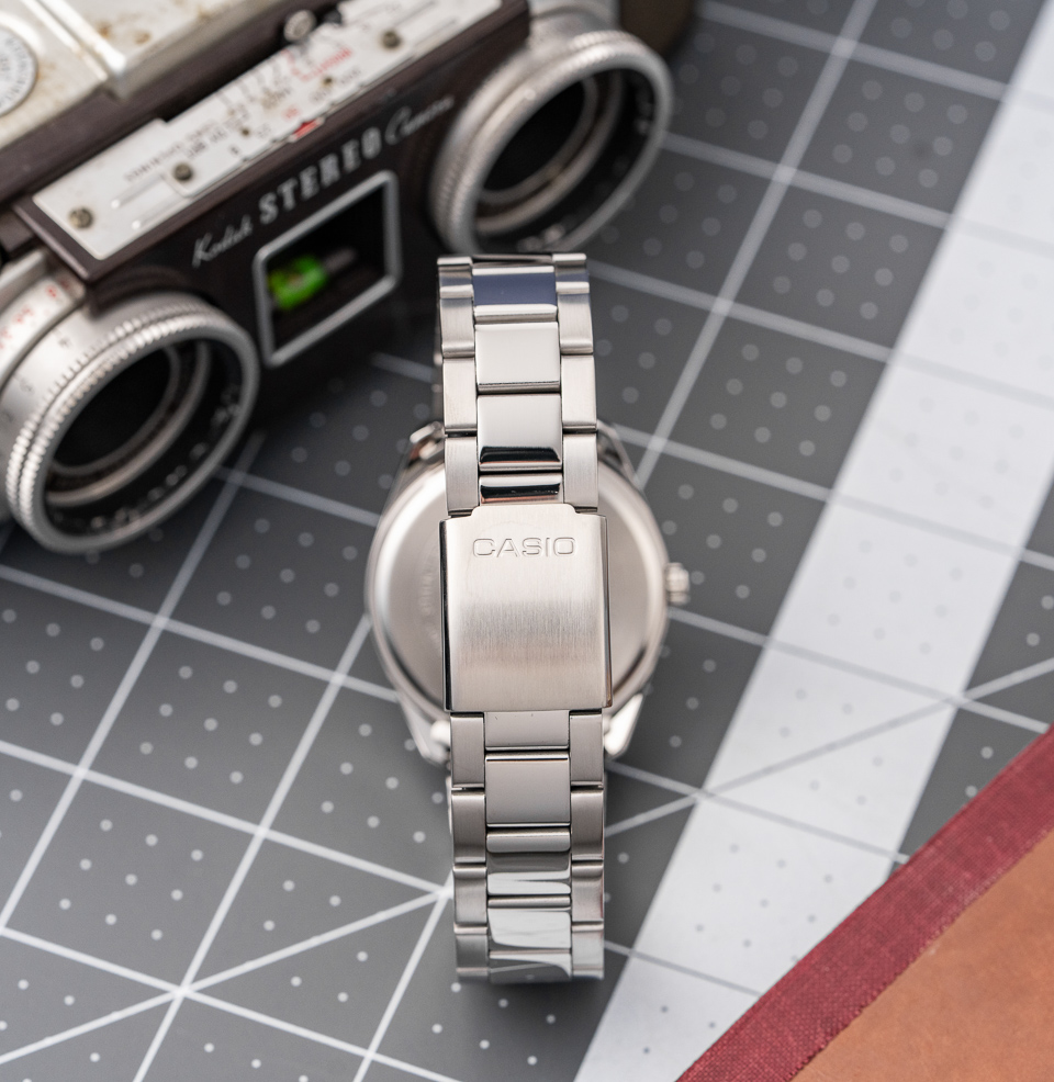 MTP‑1302D‑Series Signed clasp