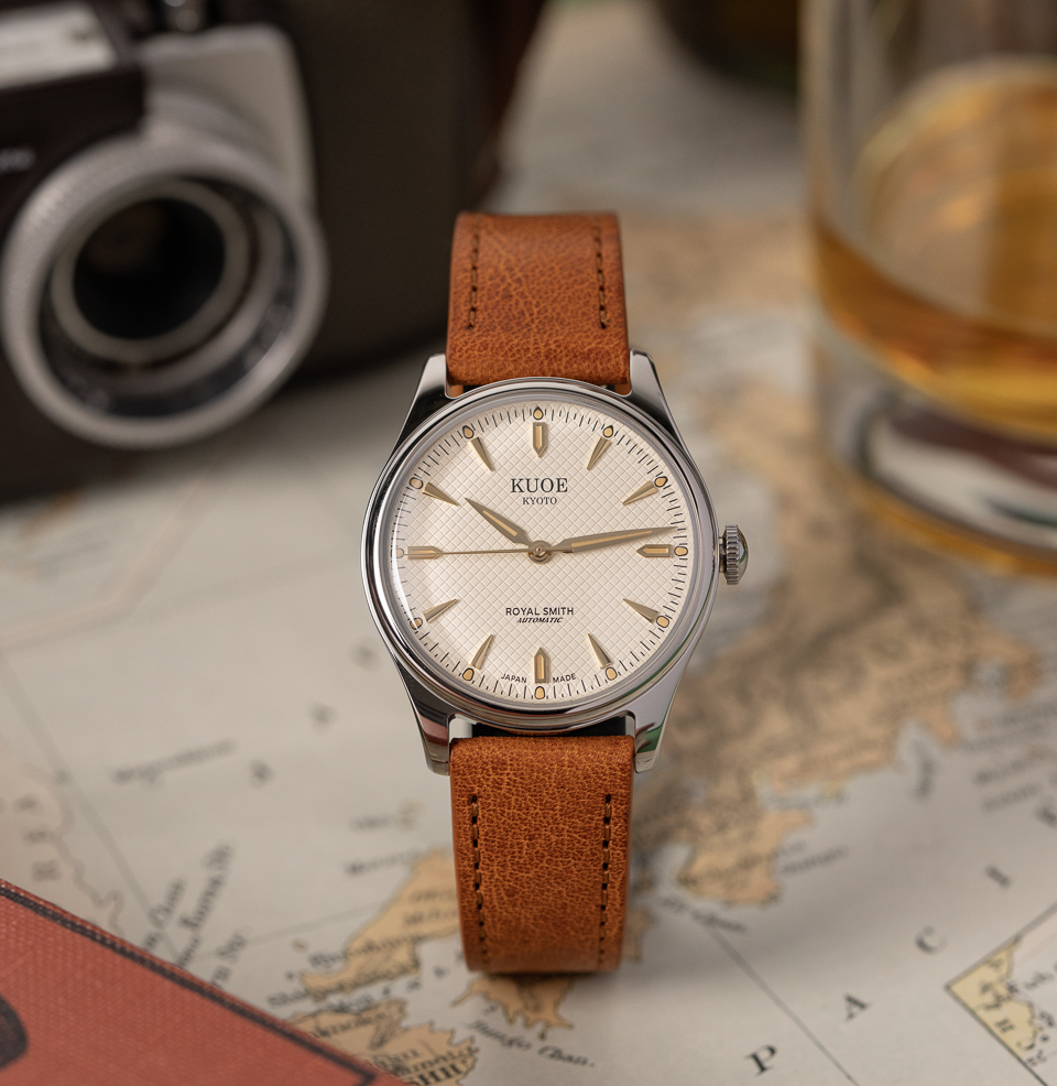 KUOE（クオ）　ROYAL SMITH 90-006 ゴールド　替えベルト付き Kuoe Kyoto Royal Smith 90-006 Watch Review