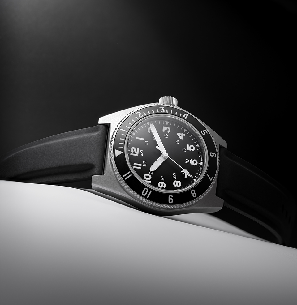 TYPE 2 MIL SPEC Clear 12/24‑hour dial layout