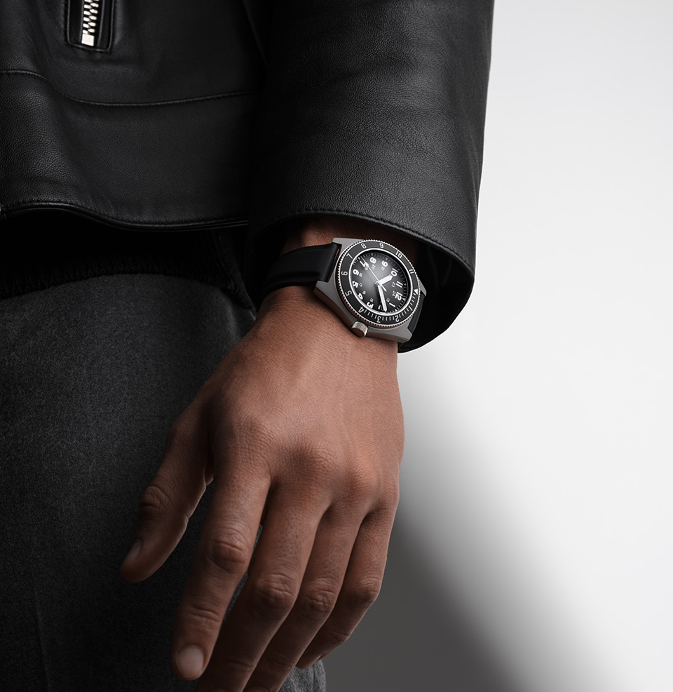 TYPE 2 MIL SPEC 39.5mm stainless steel case