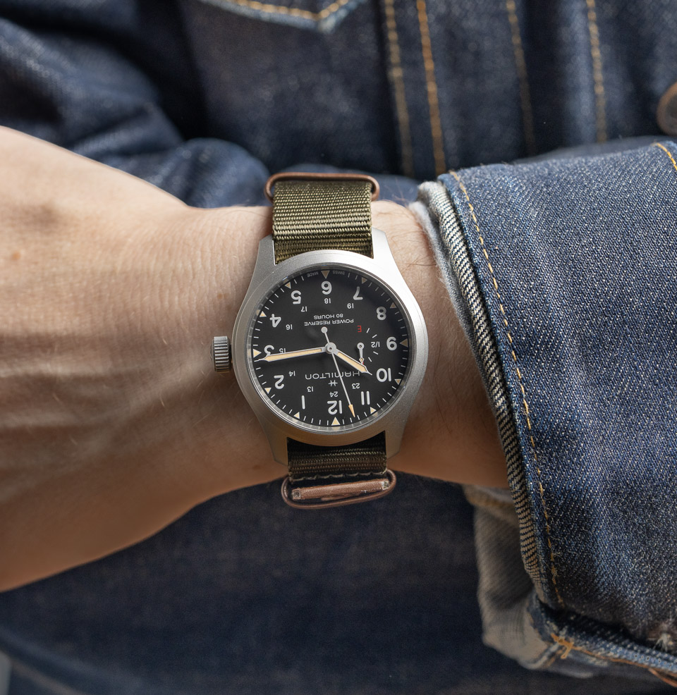 Khaki Field Mechanical Power Reserve 40 mm 40mm Stainless Steel Case