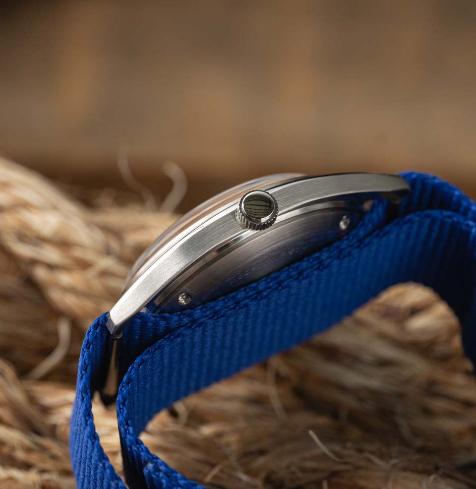 Timex x Worn & Wound Field Watch w/a Twist - Preorder Great finishing