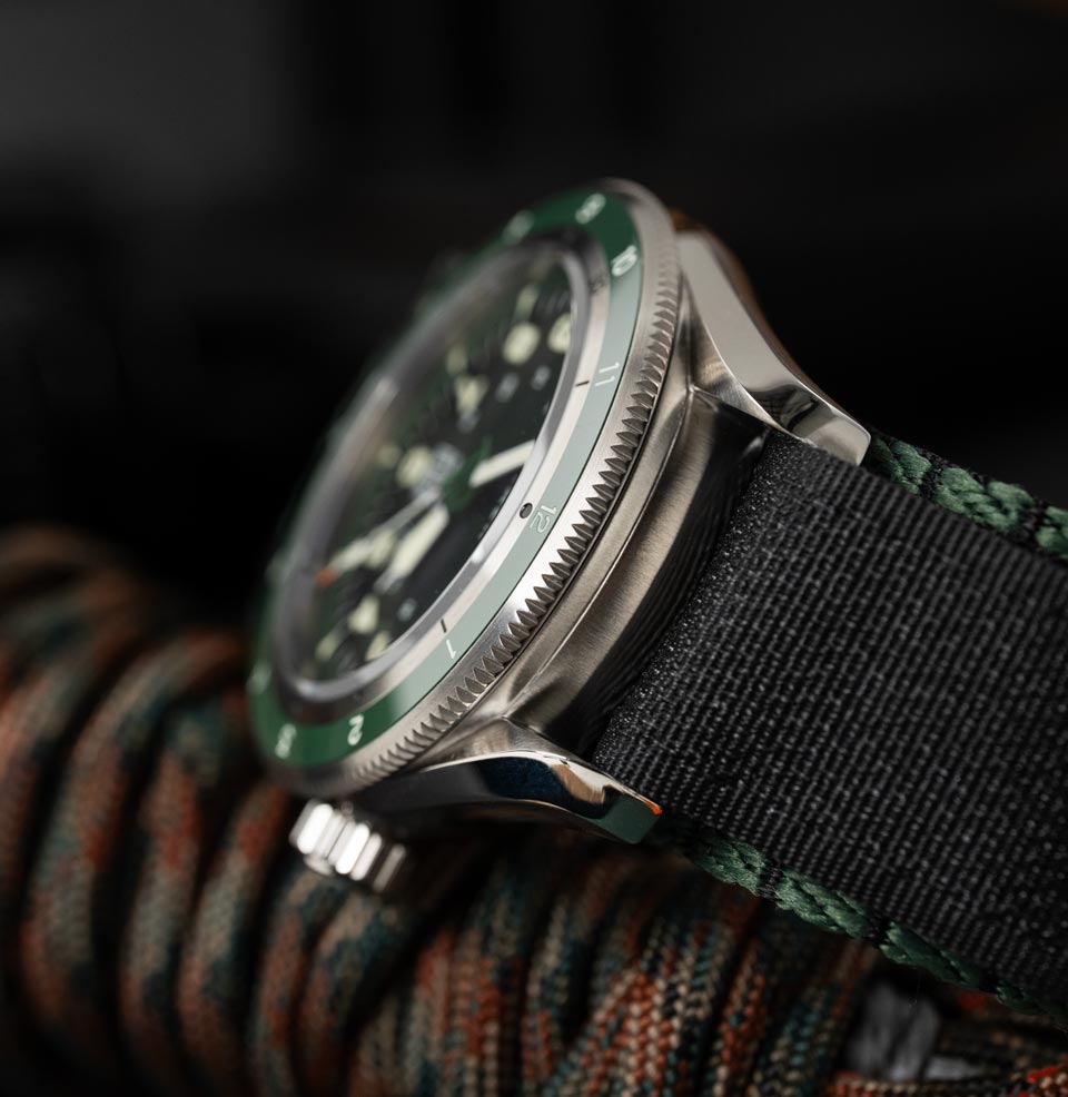 Vaer x Topo Designs x Worn & Wound Solar Hiker Preorder Excellent Finishing