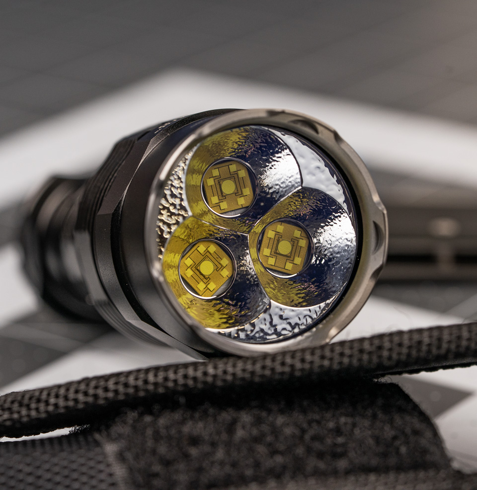 TMK9 Pro LED Flashlight High-End LED Bulbs