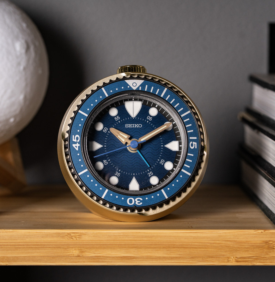 Mai Modern Rotating Bezel Alarm Clock Dive Watch Inspired Design