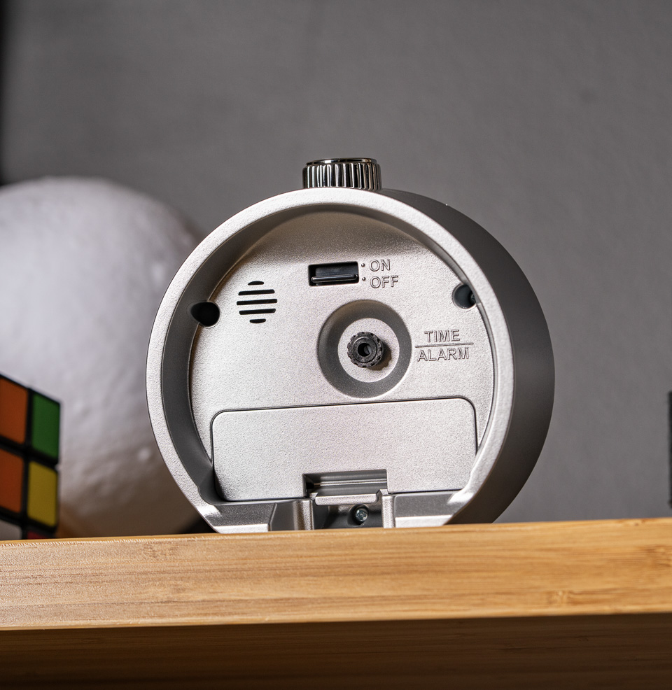 Mai Modern Rotating Bezel Alarm Clock Seiko Quartz Clock Mechanism