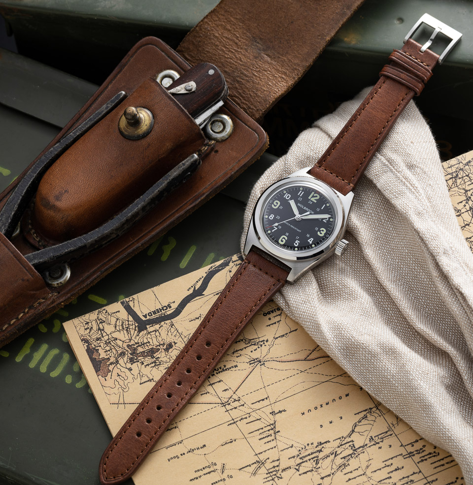 Outrider Automatic No Date Field Watch Goldilocks sizing