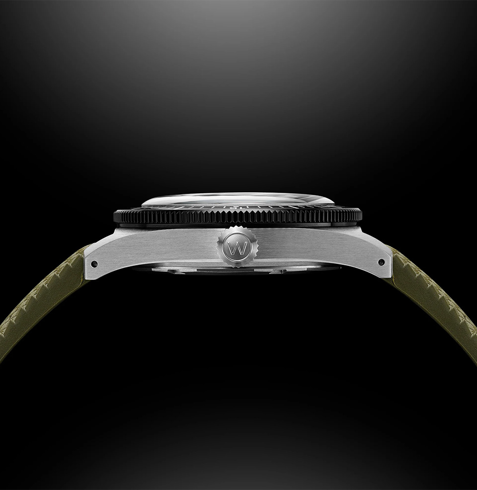 38mm Skindiver Automatic Dive Watch Thin Profile