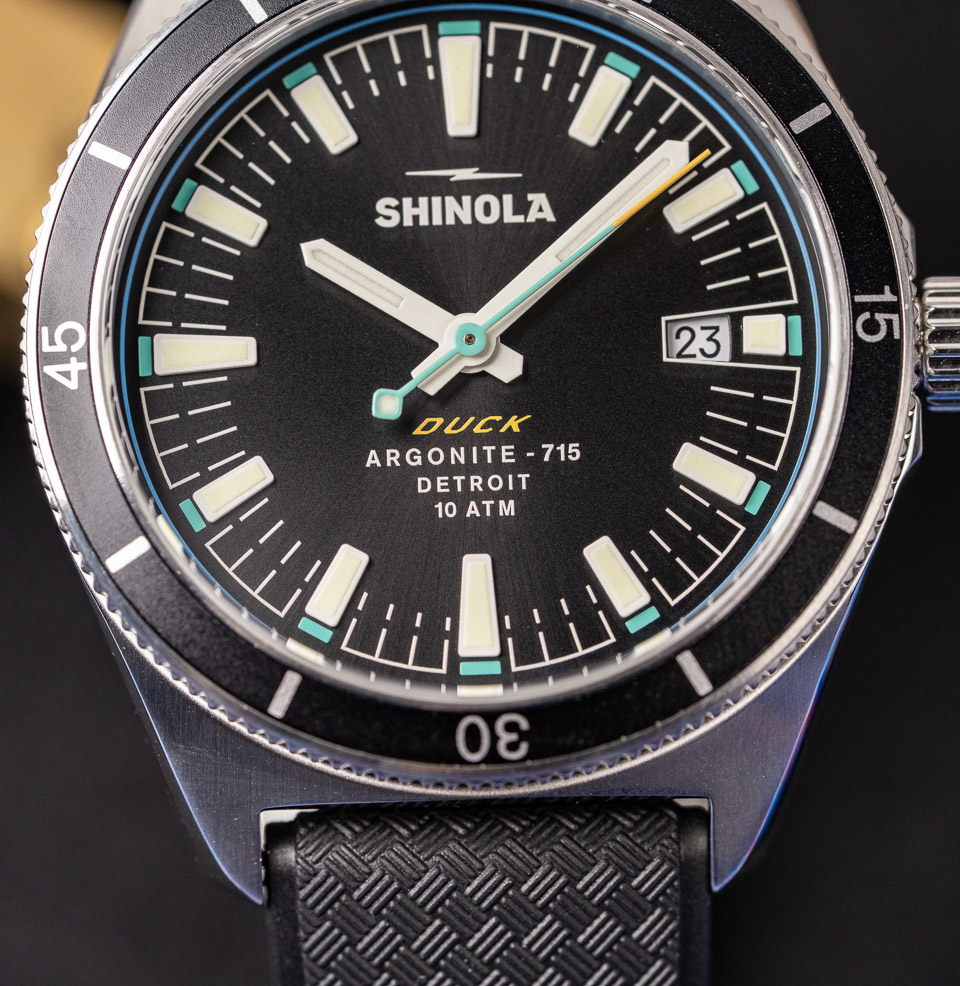 Duck Sport Watch Color Accents