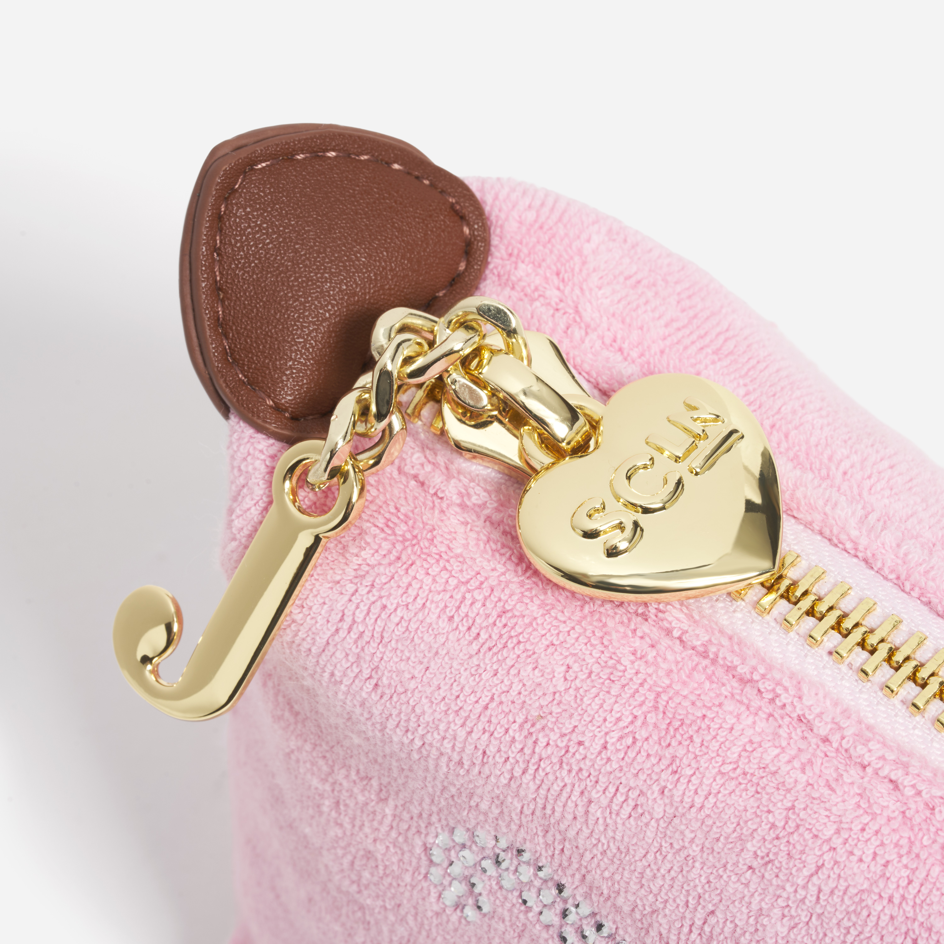 Pouchette 01