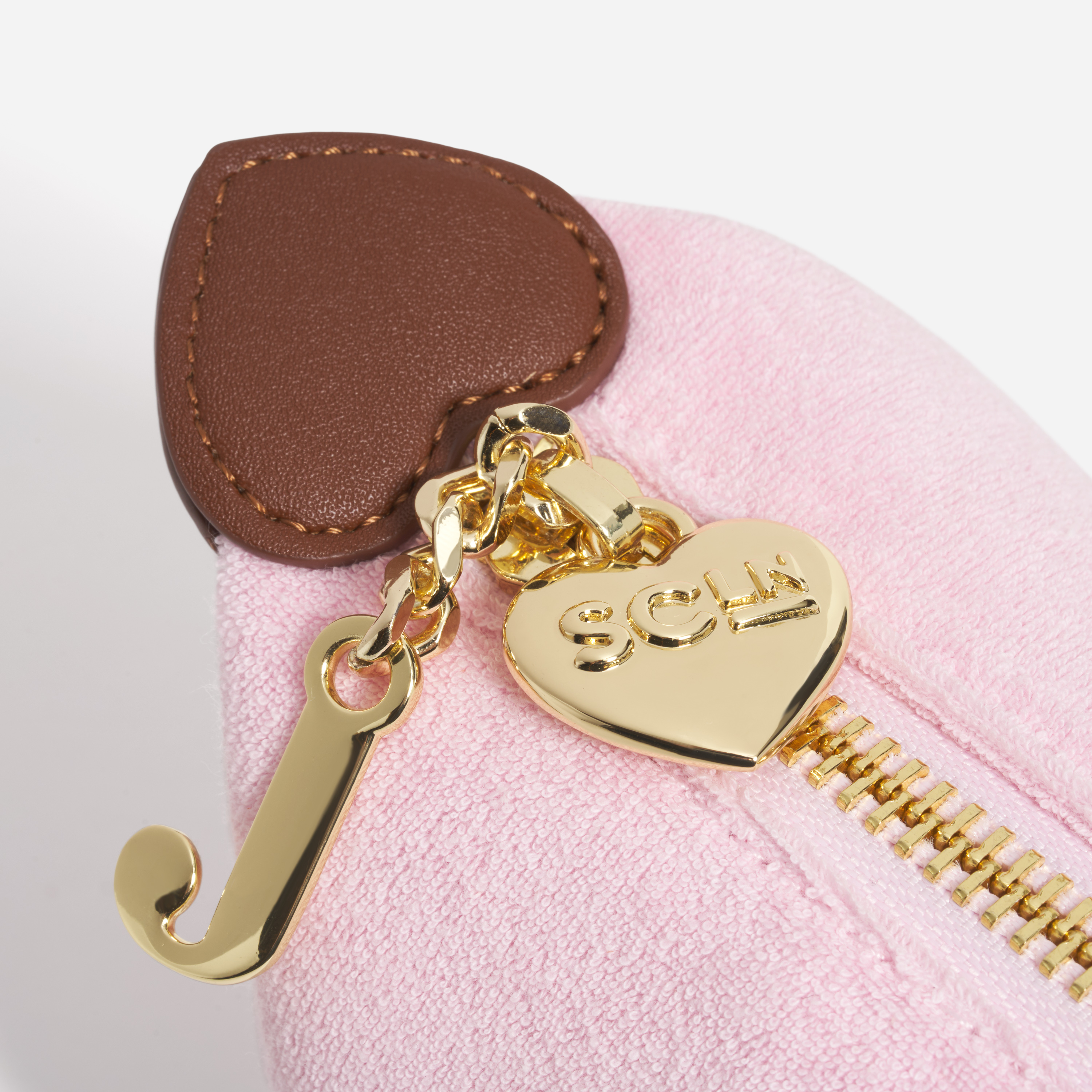 Pouchette 02