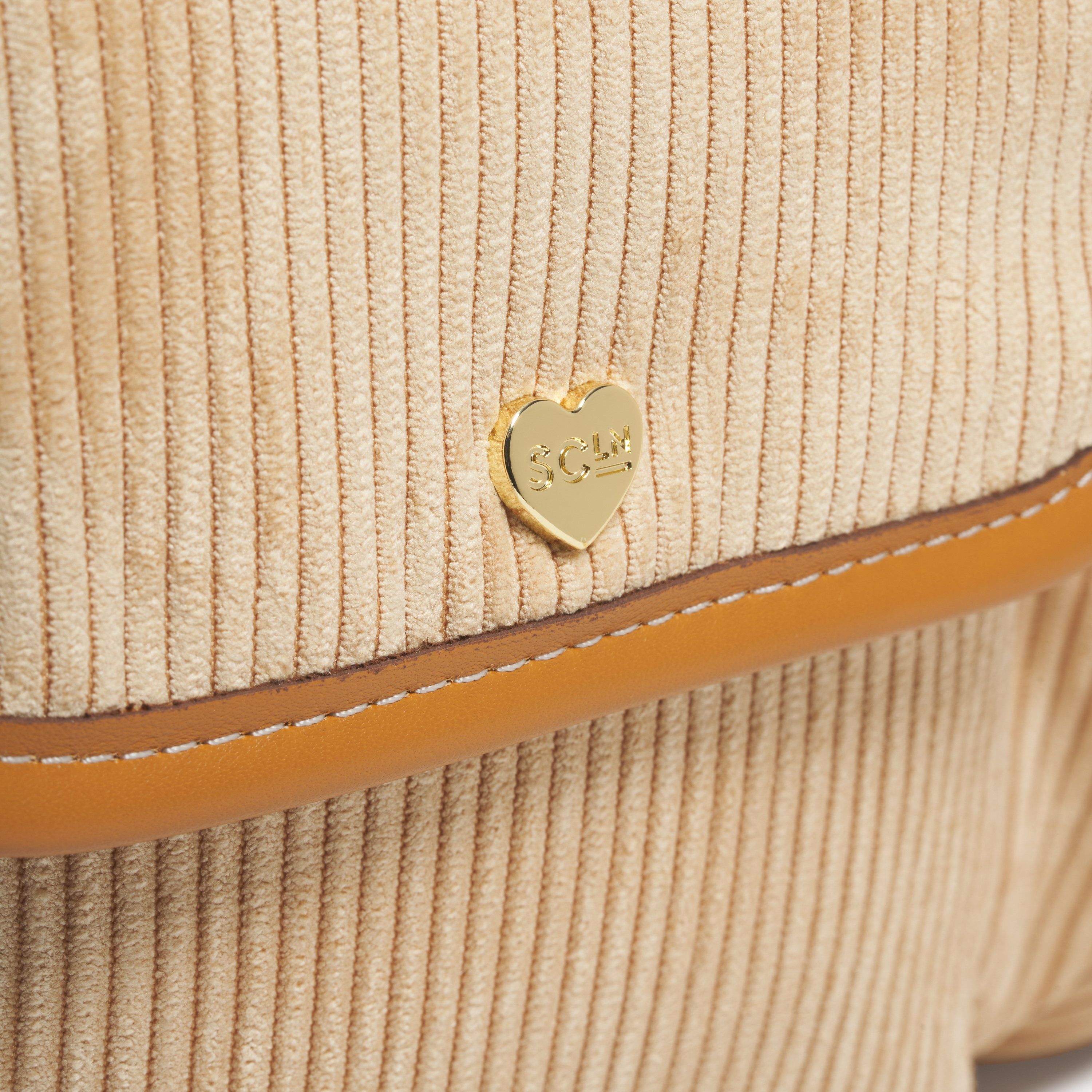Extra Large Pocket Duffle Bag