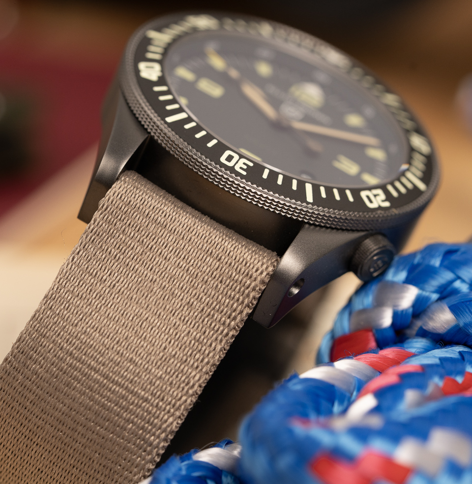 Holton Professional Quartz Hardened 1200HV bezel