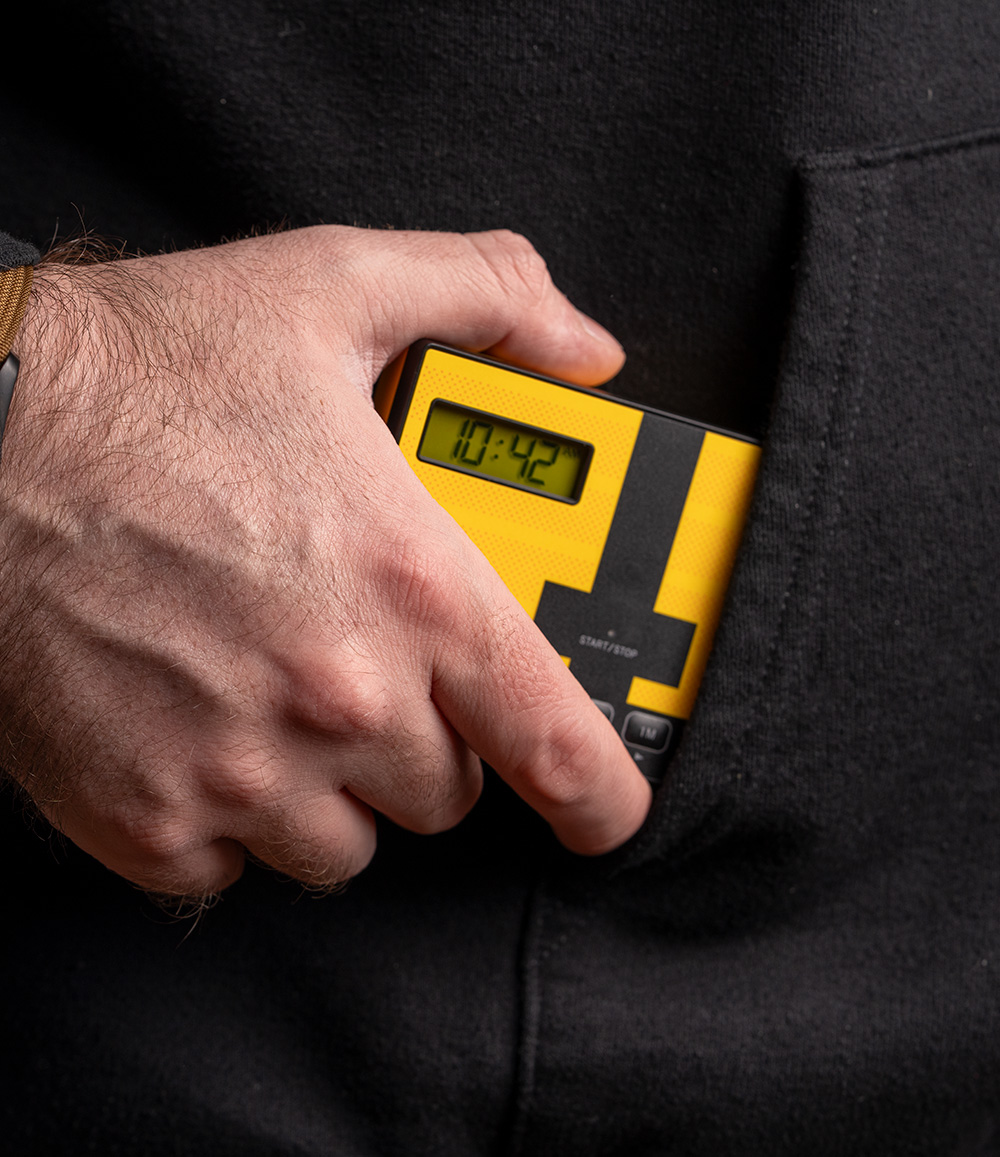 Heritage Design Sports Clock QHL098Y