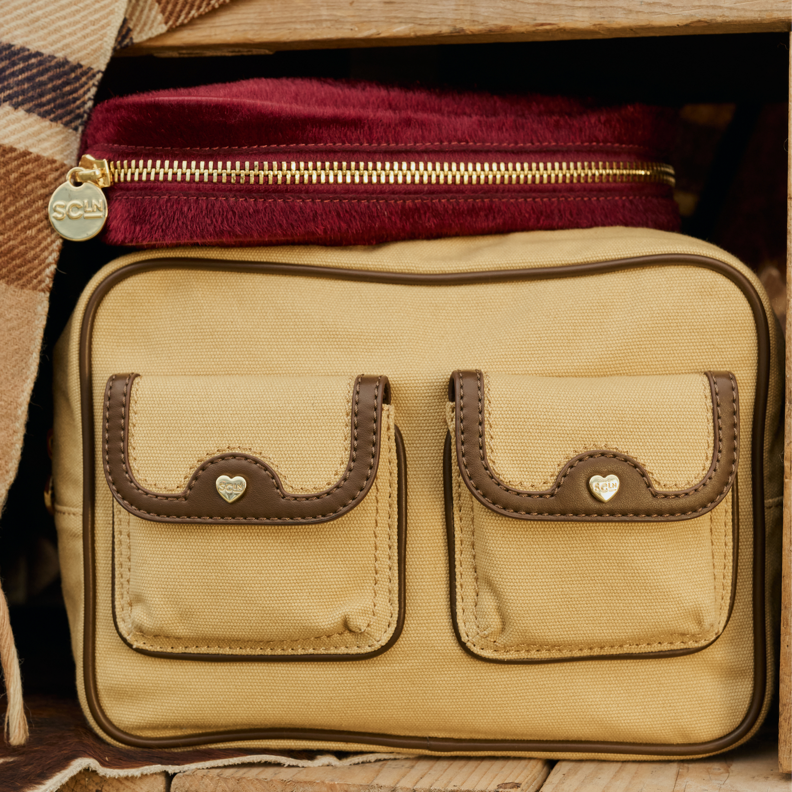 Large Pouch
