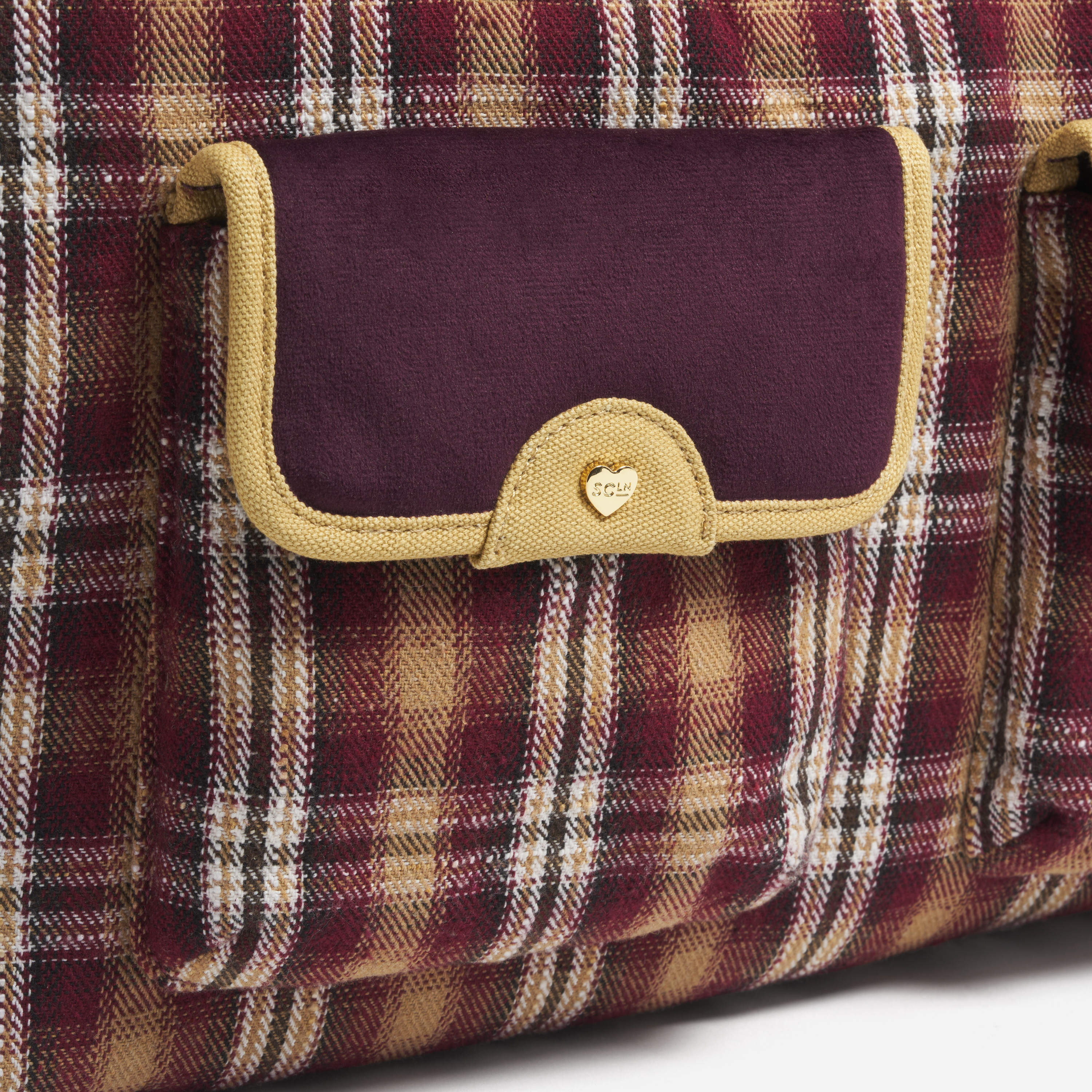 Extra Large Pocket Duffle Bag
