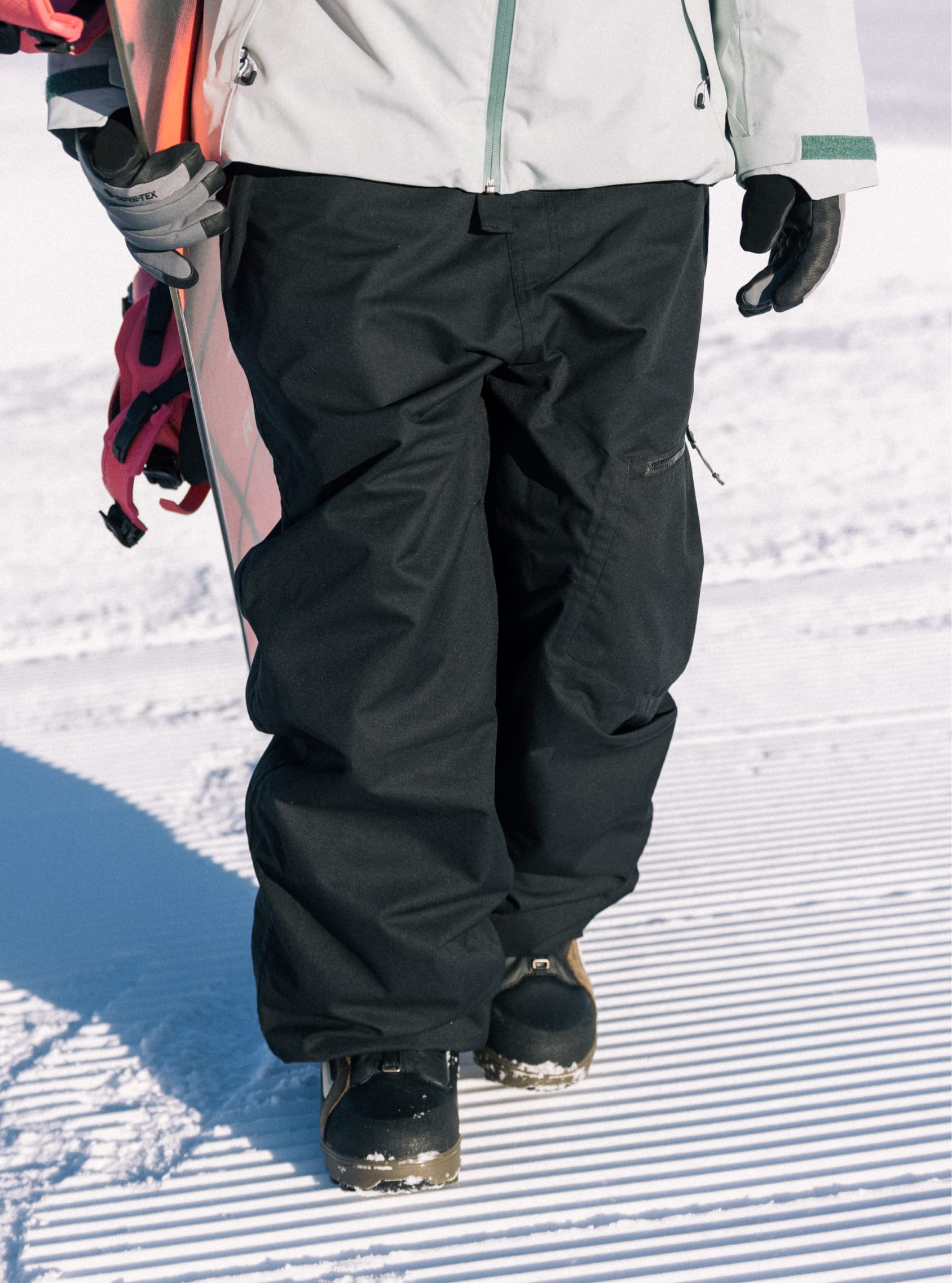 Women's 686 Outline Snowboarding Pants