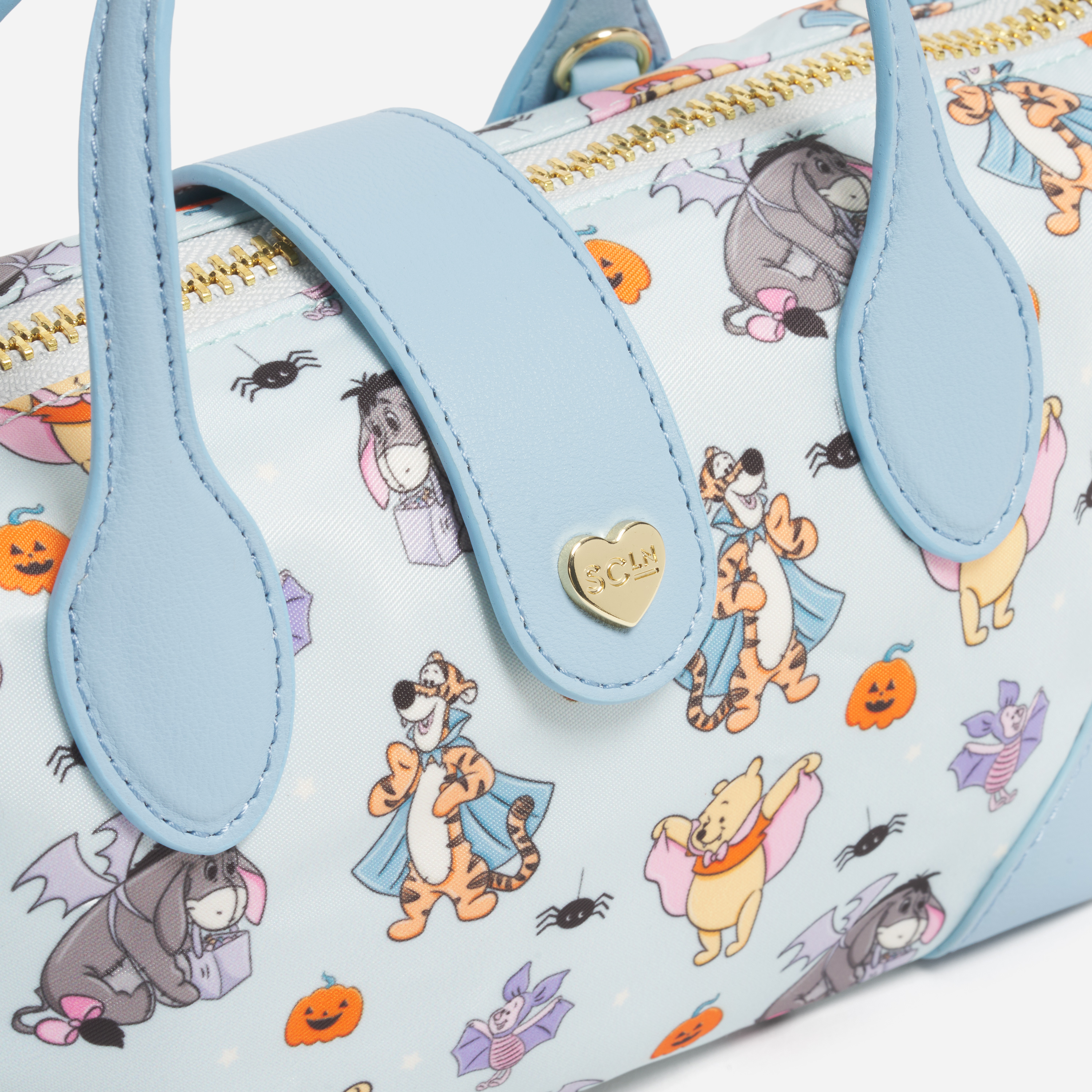 Disney Winnie the Pooh Pouchette Crossbody Bag 02