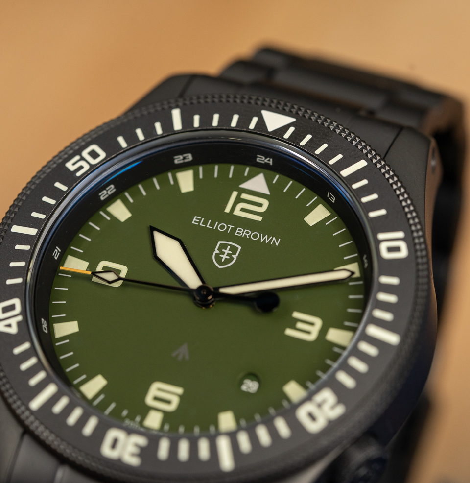 Holton Professional Quartz Hardened 1200HV bezel