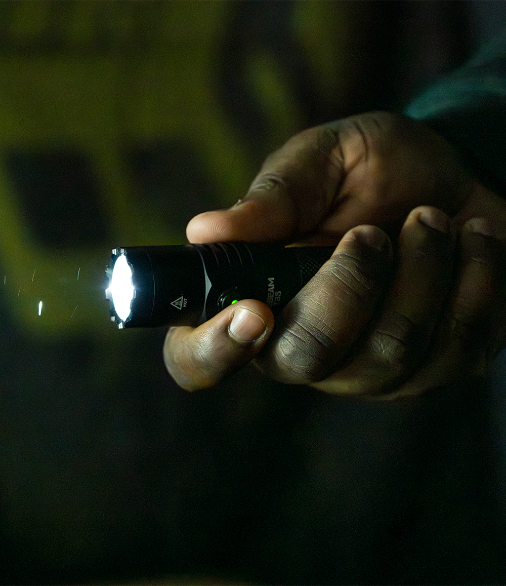 Acebeam T35 CRTF 18650 Dual Switch Flashlight