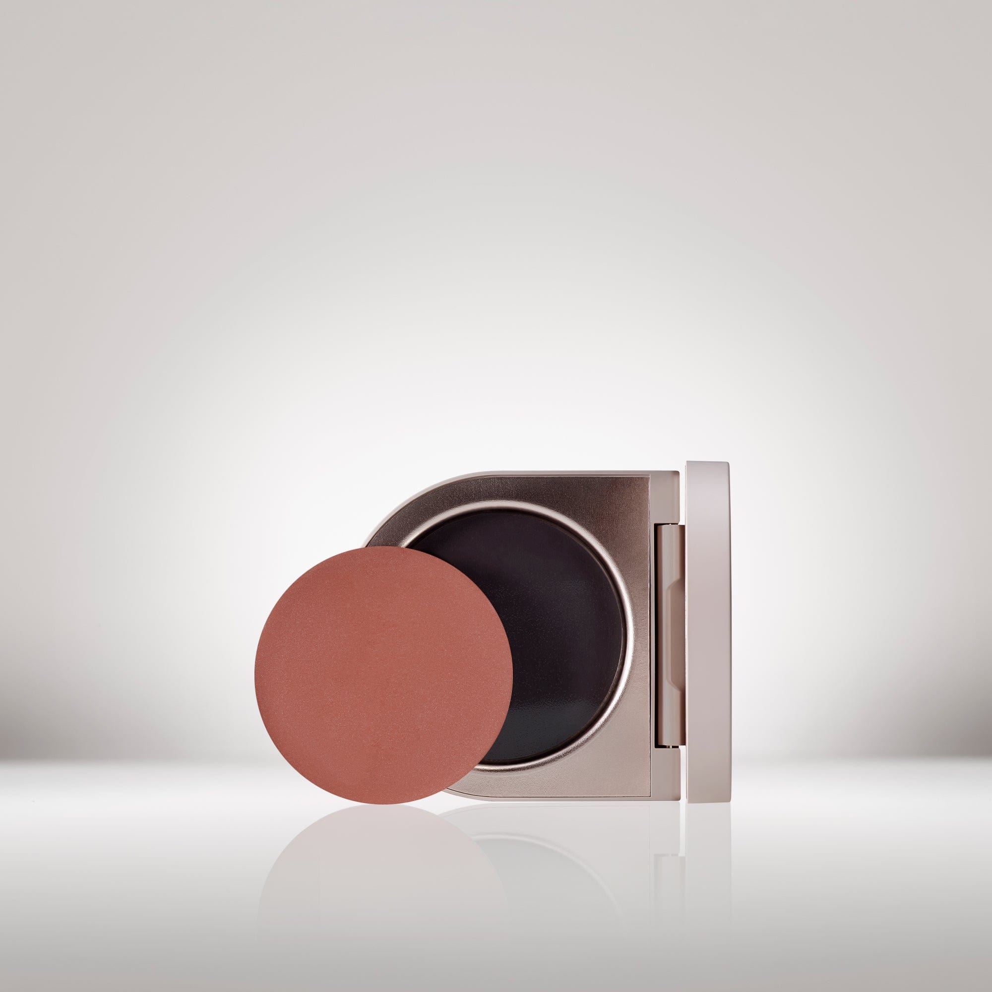 Cream Blush in shade Heliotrope.