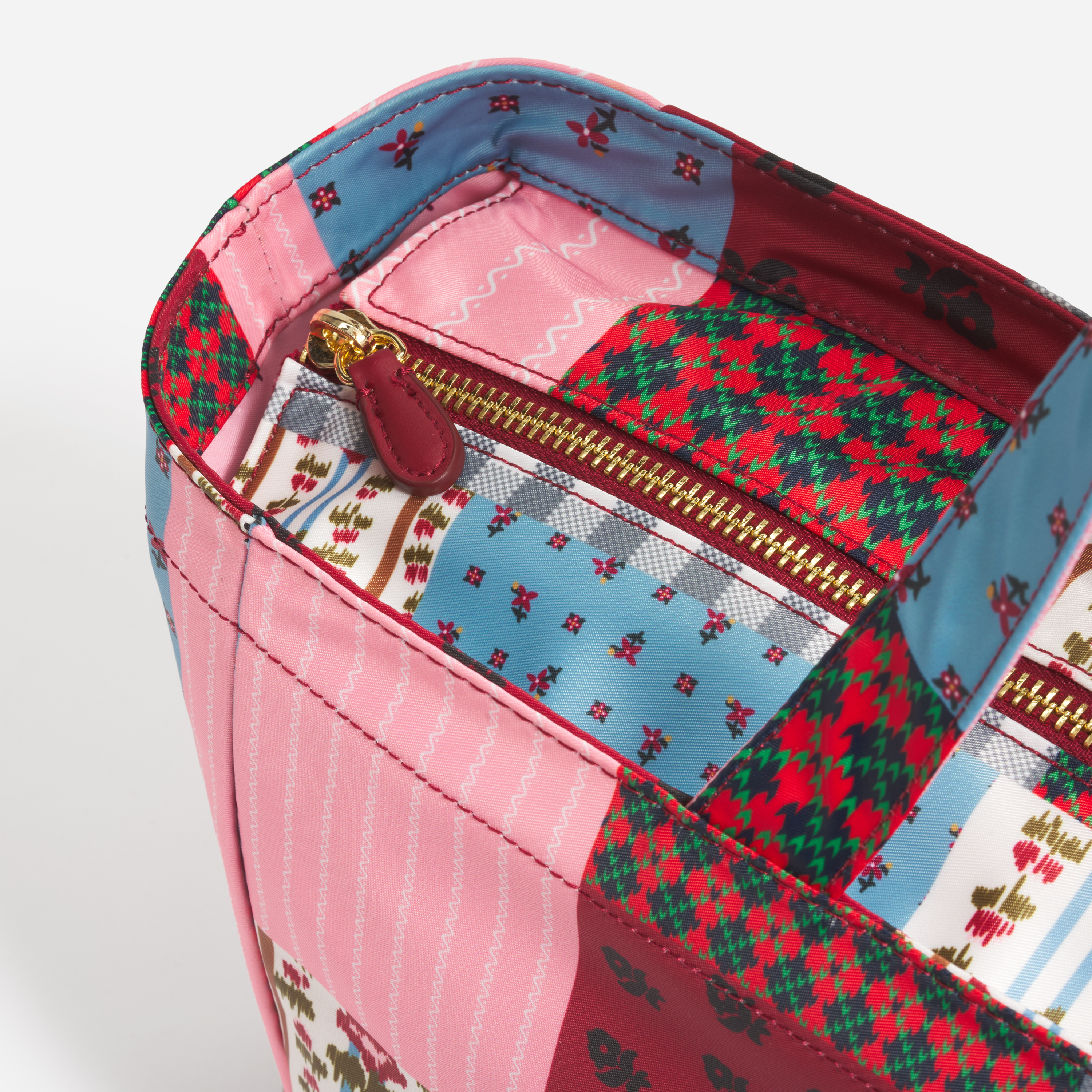 Medium Everything Zip Tote