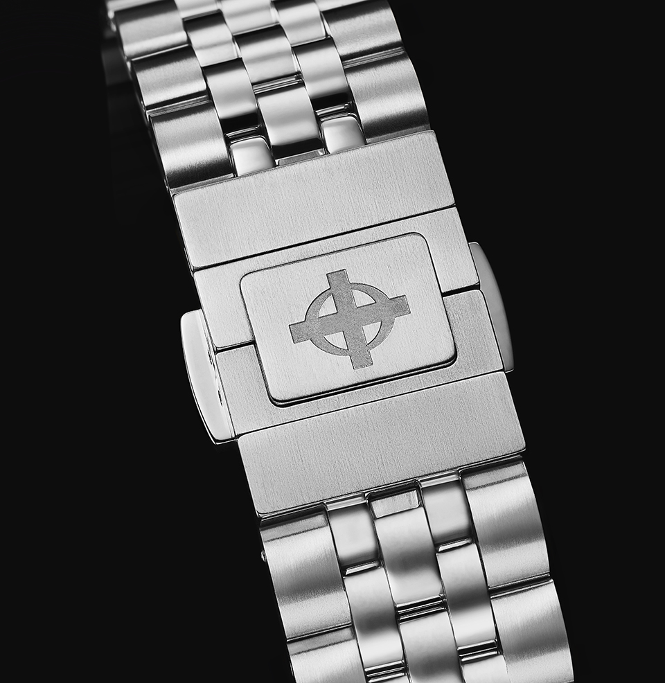 Super Sea Wolf GMT (2024) Automatic | Silver Dial Butterfly clasp