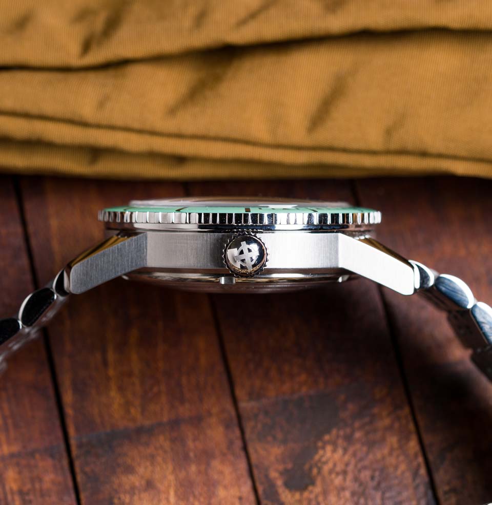 Zodiac Super Sea Wolf Compression - Watermelon Watch High Quality finishing