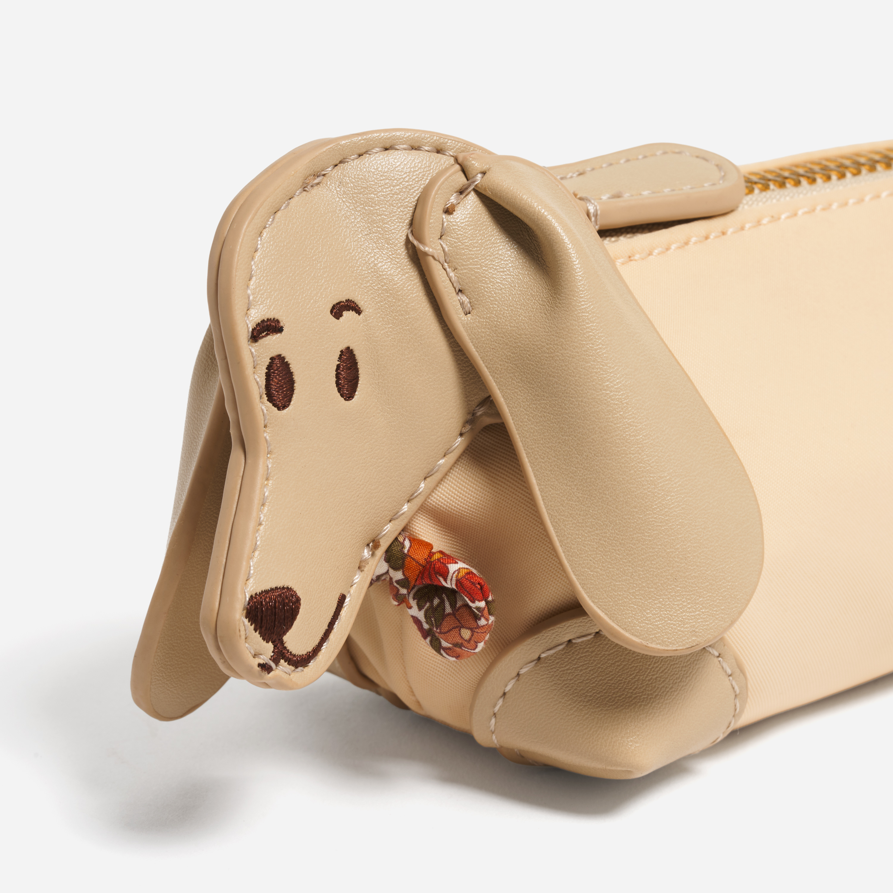 Dachshund Pouchette
