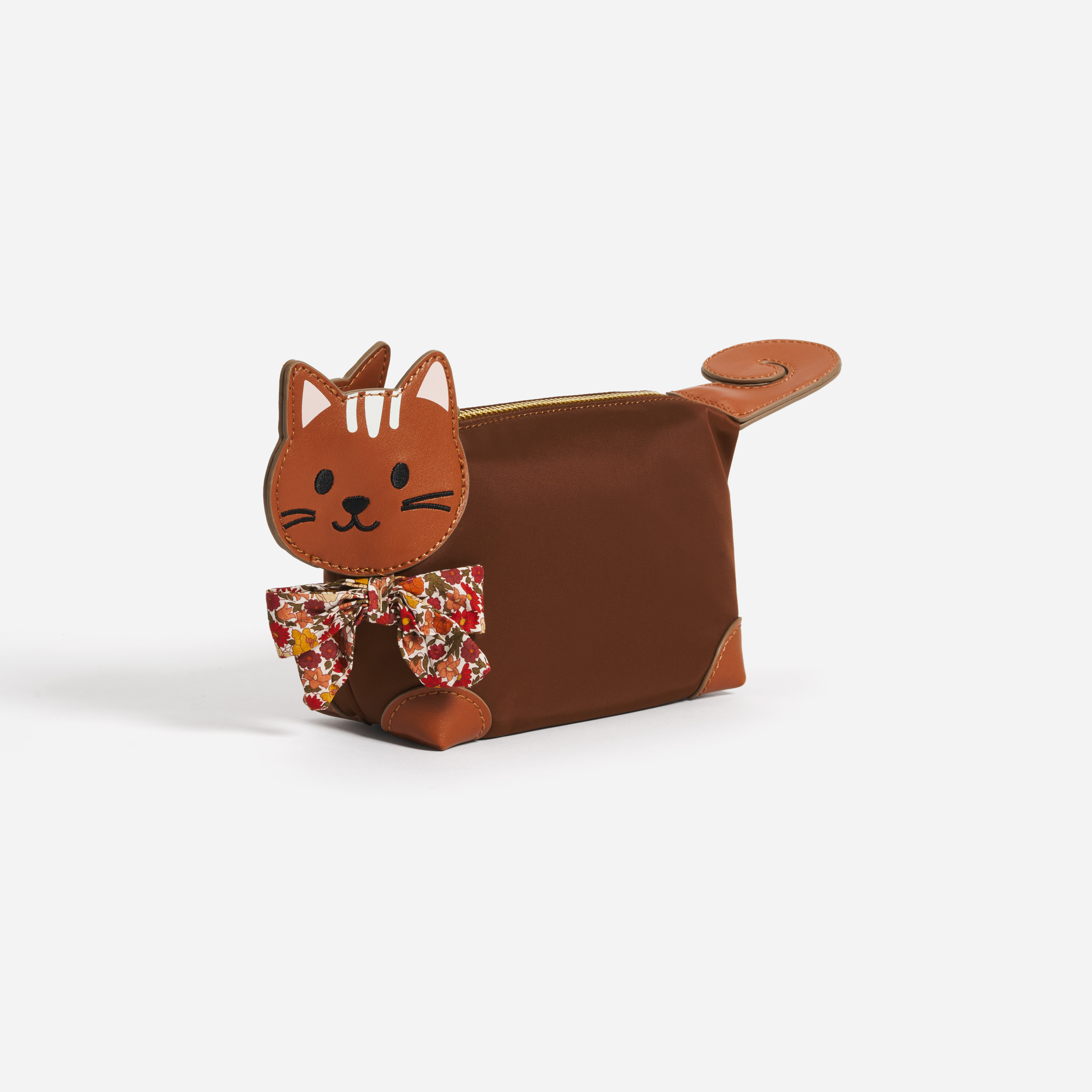 Kitten Pouchette