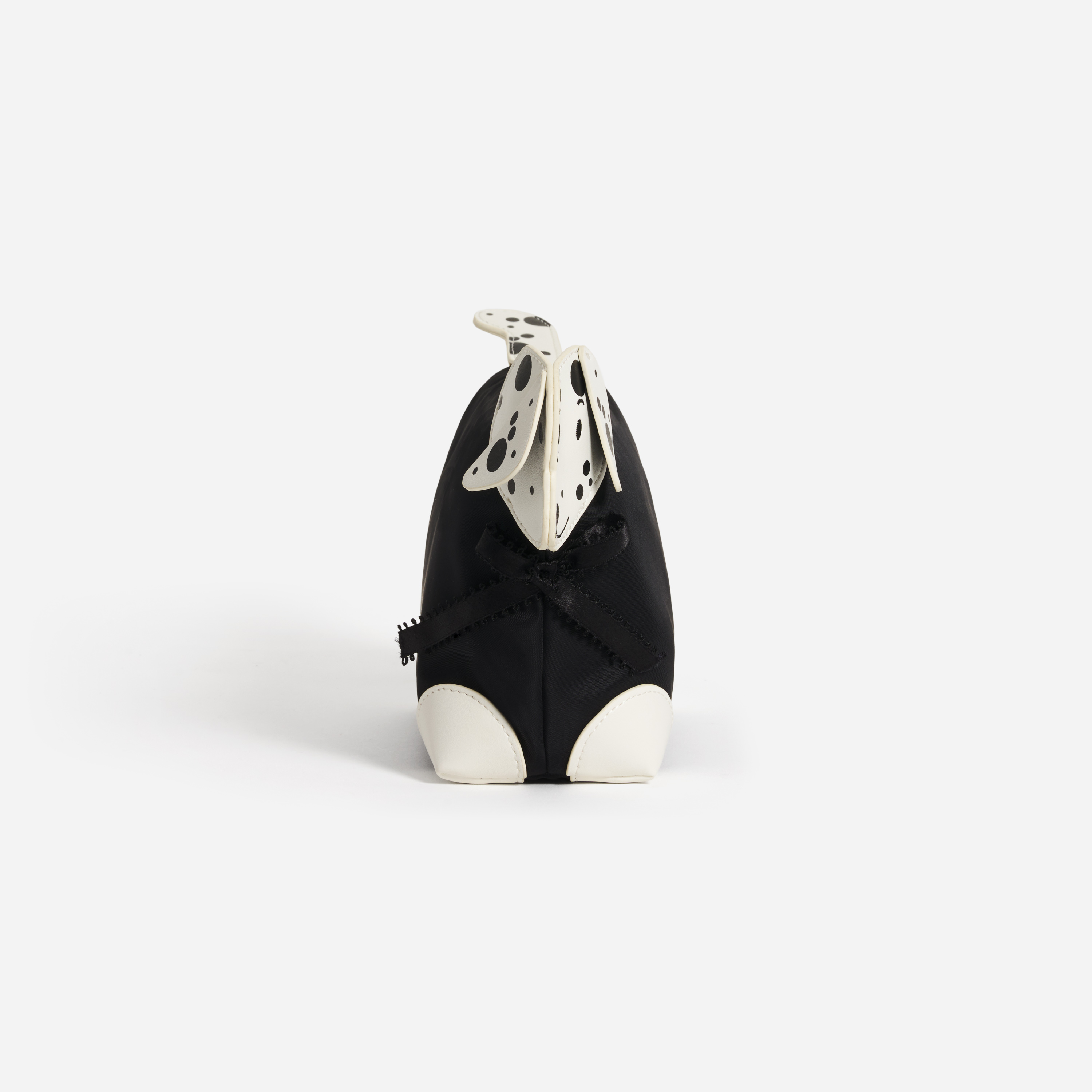 Dalmatian Pouchette
